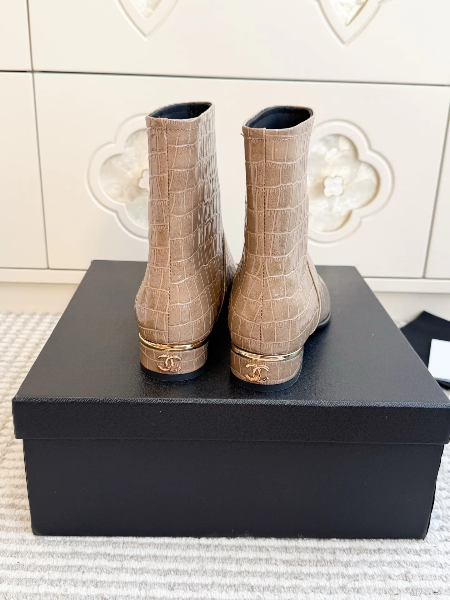 Women's Booties CHANEL 18360481