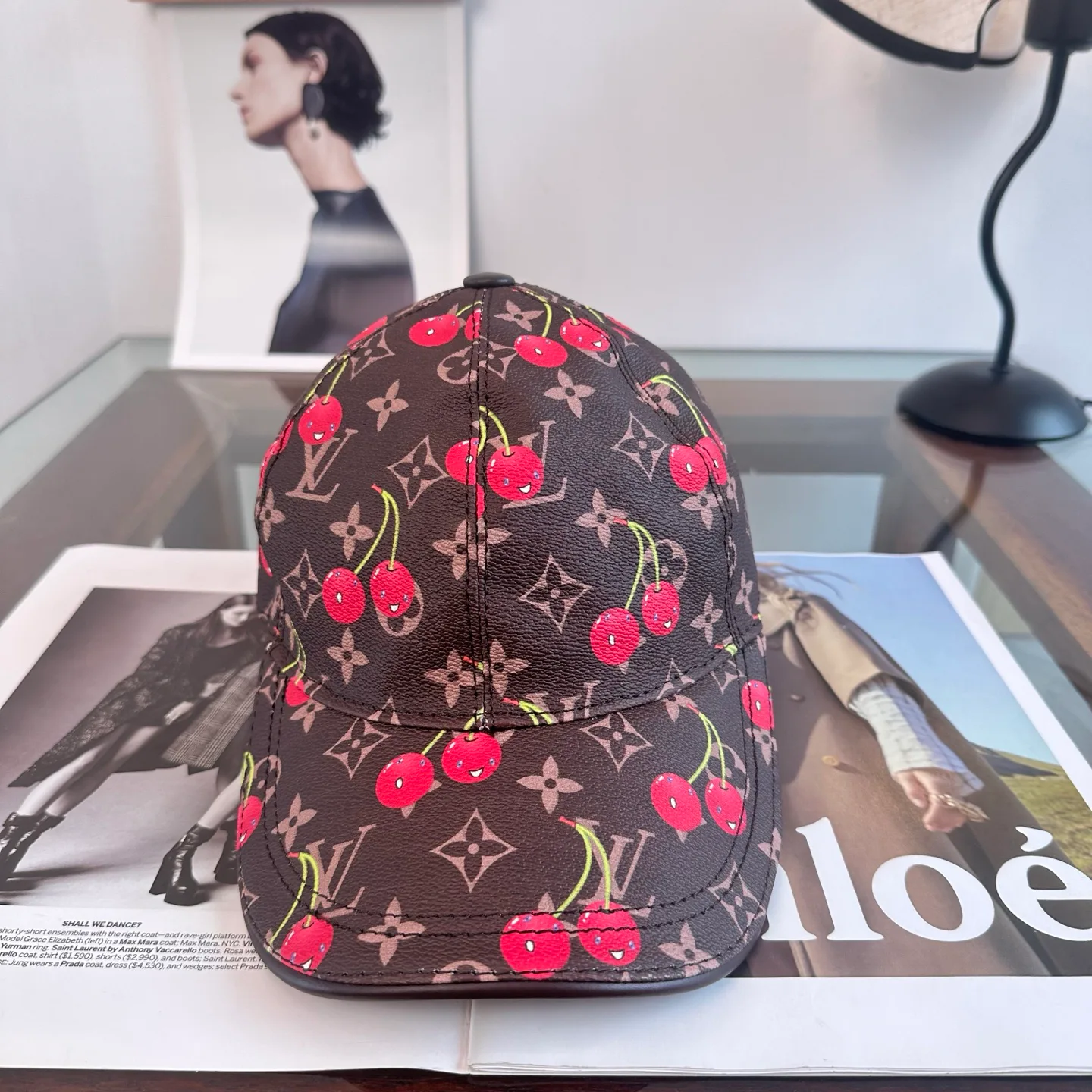 Hats LOUIS VUITTON 17038417