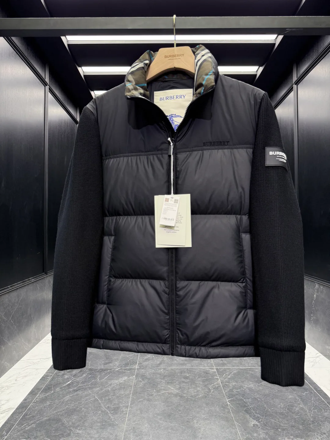 Men's Jackets And Down Jackets BURBERRY 18007673
