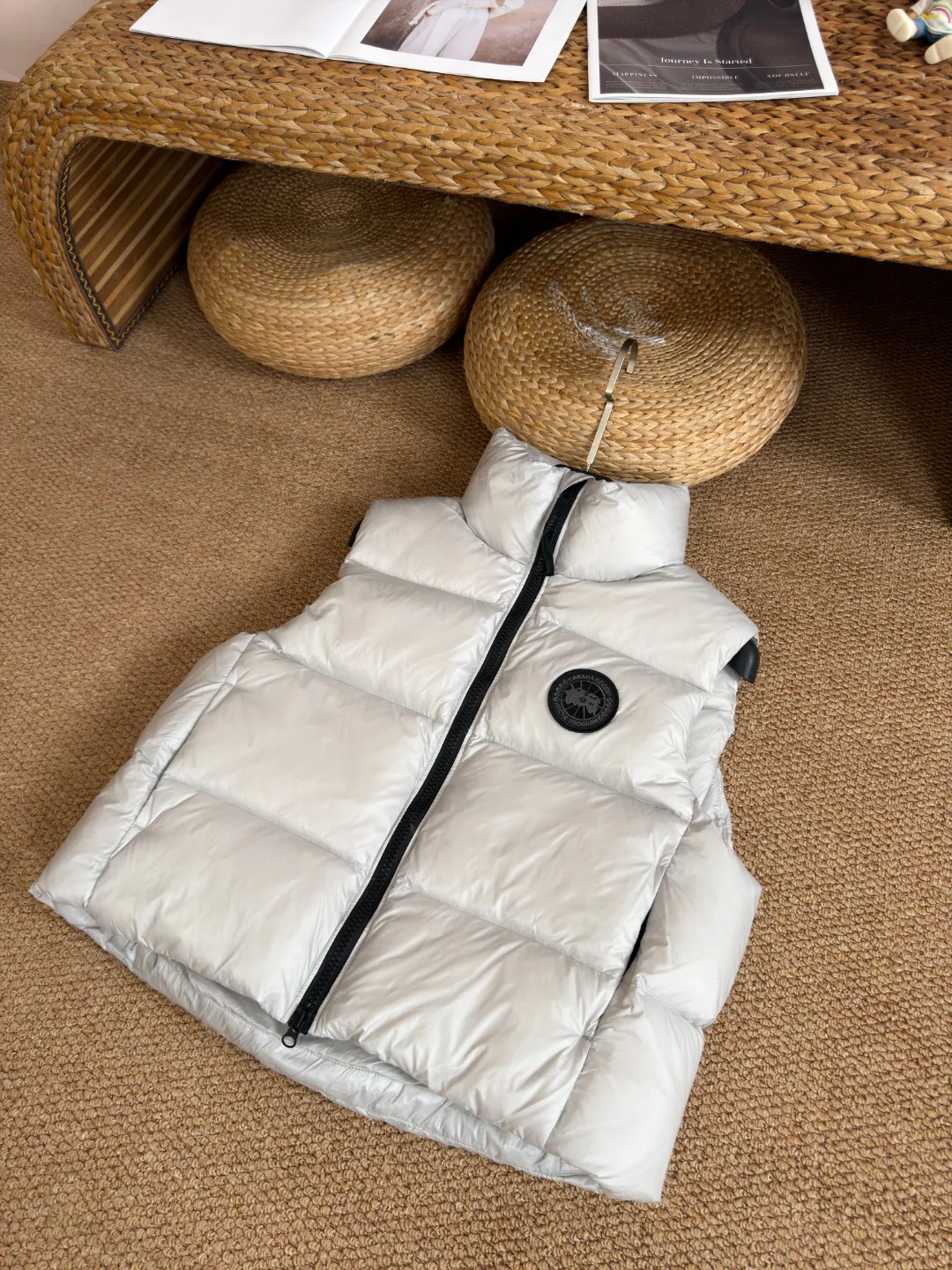 Women's Vests CANADA GOOSE 18336863
