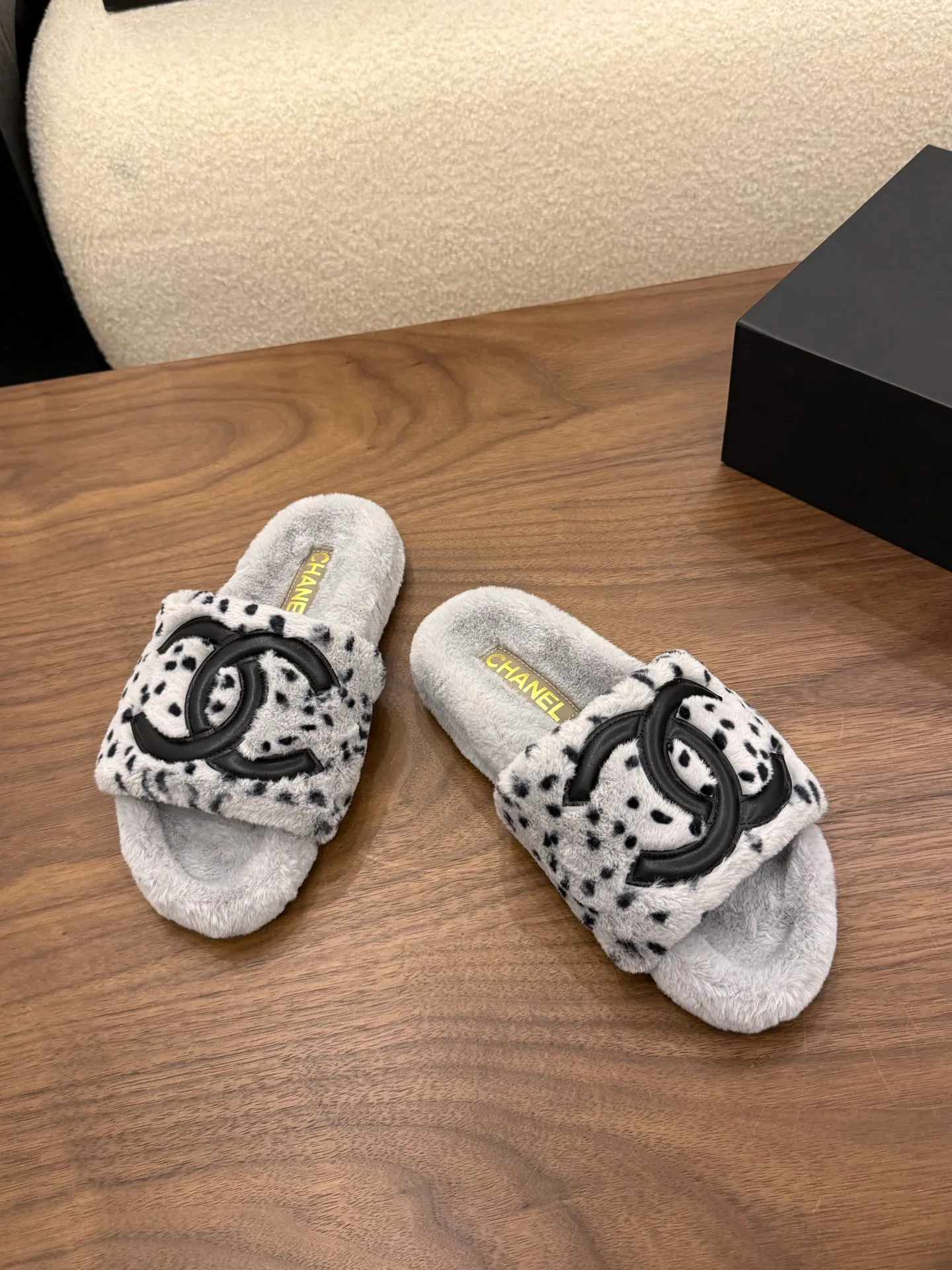 Women's Slippers CHANEL 18223618