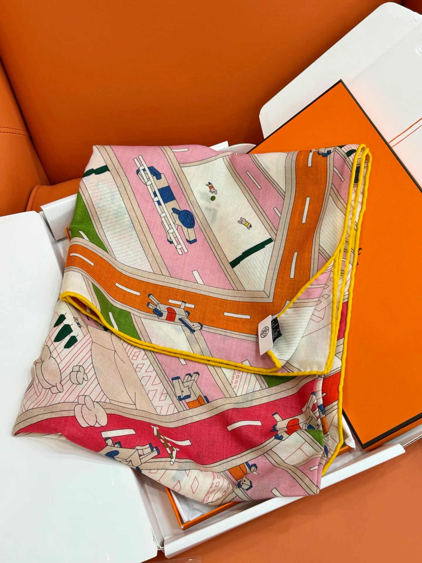 Silk Scarves HERMES 17991399