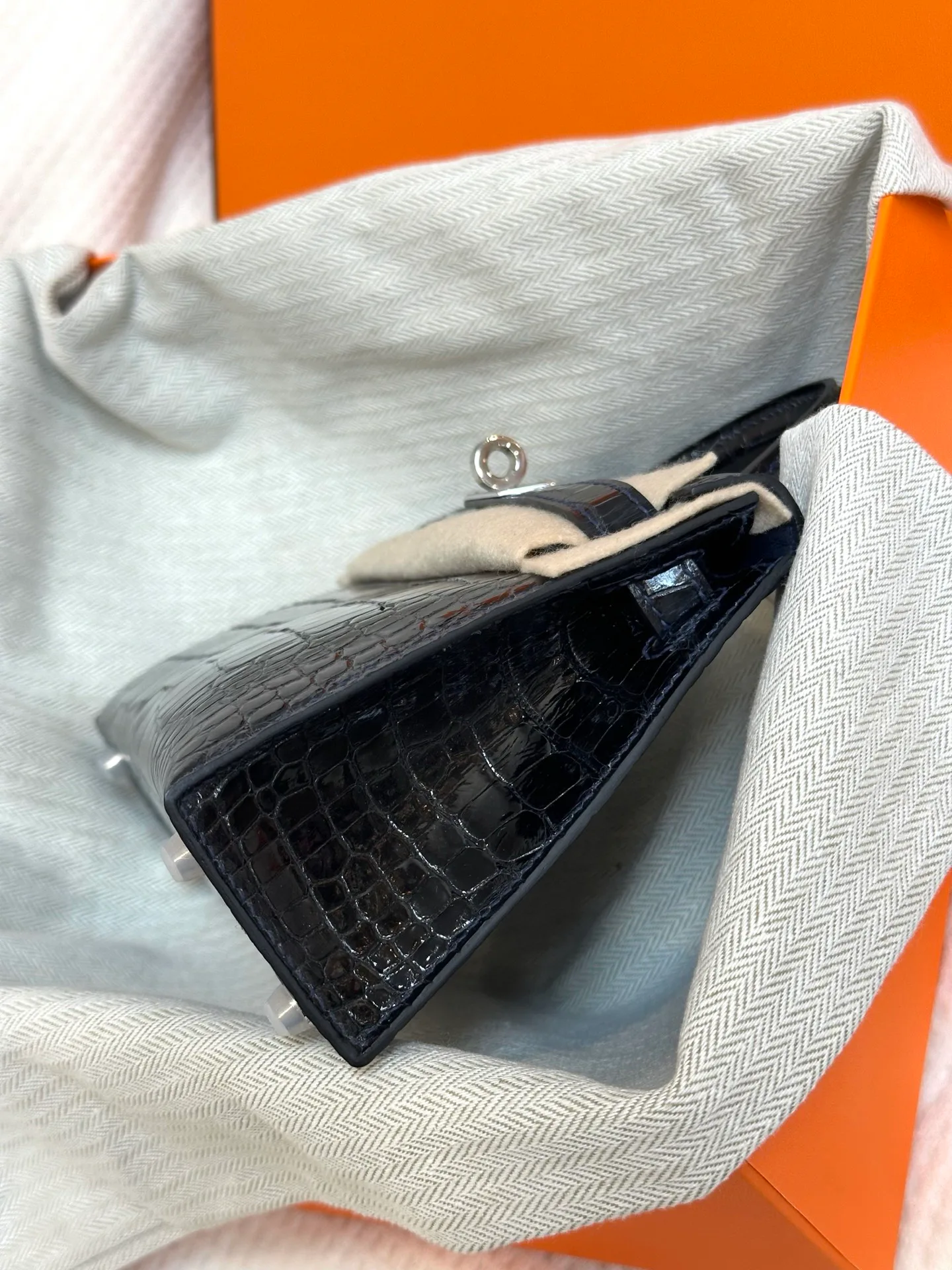 Women's Classic Handbags HERMES 18362072