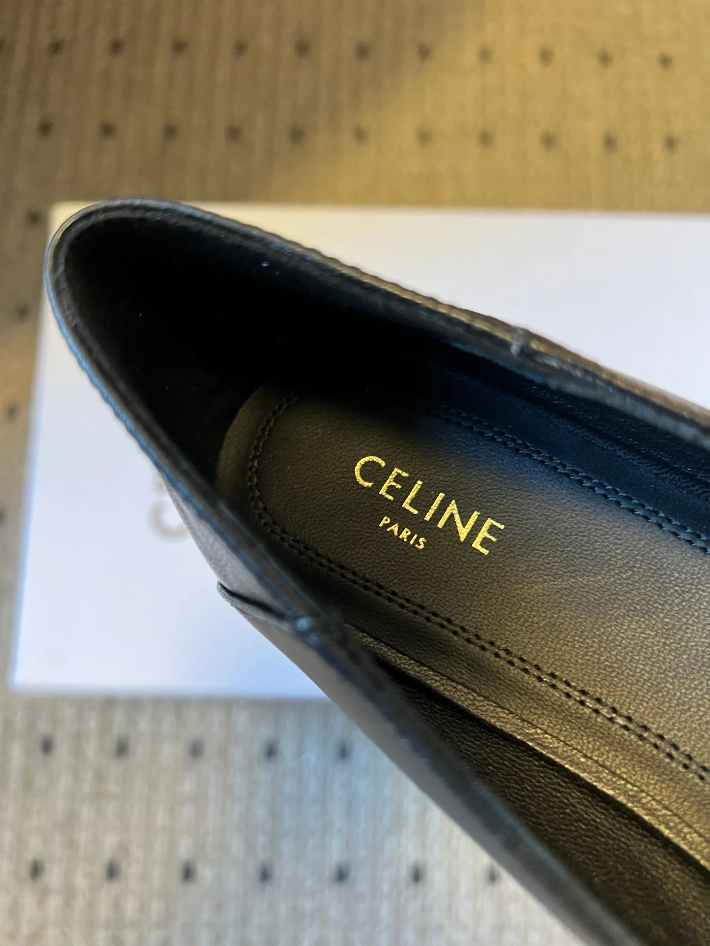 Women's Loafers And Moccasins CELINE 18395483