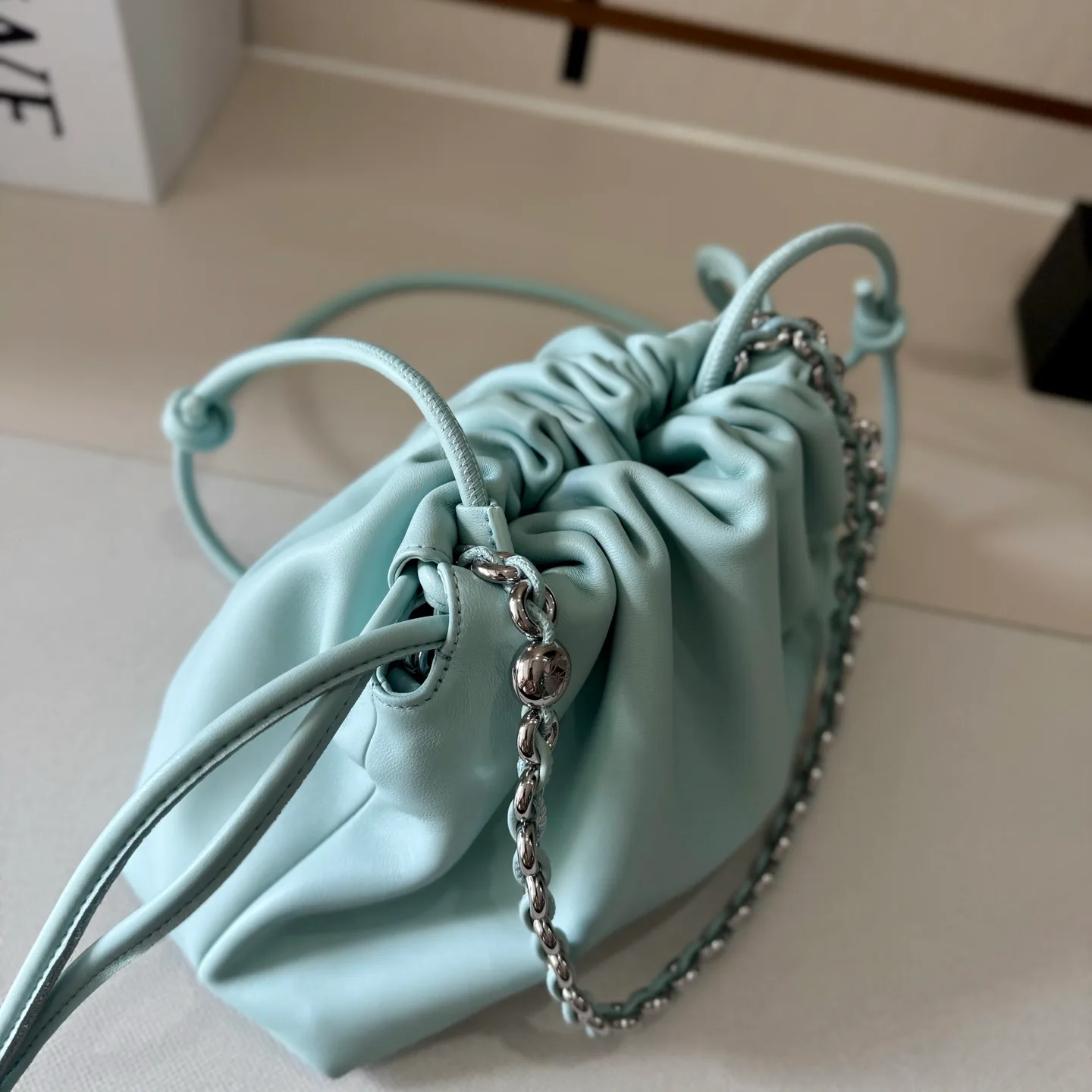 Women's Classic Handbags LOEWE 17829105