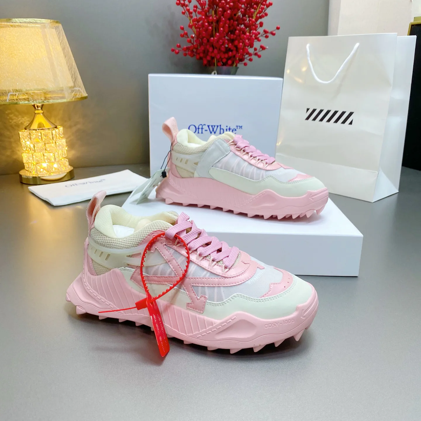 Women's Sneakers OFF-WHITE 17530534