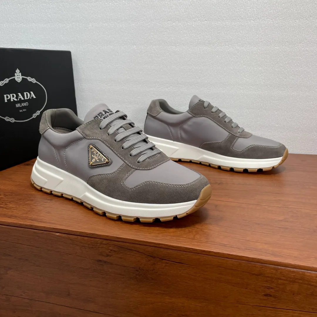 Men's Sneakers PRADA 17298422
