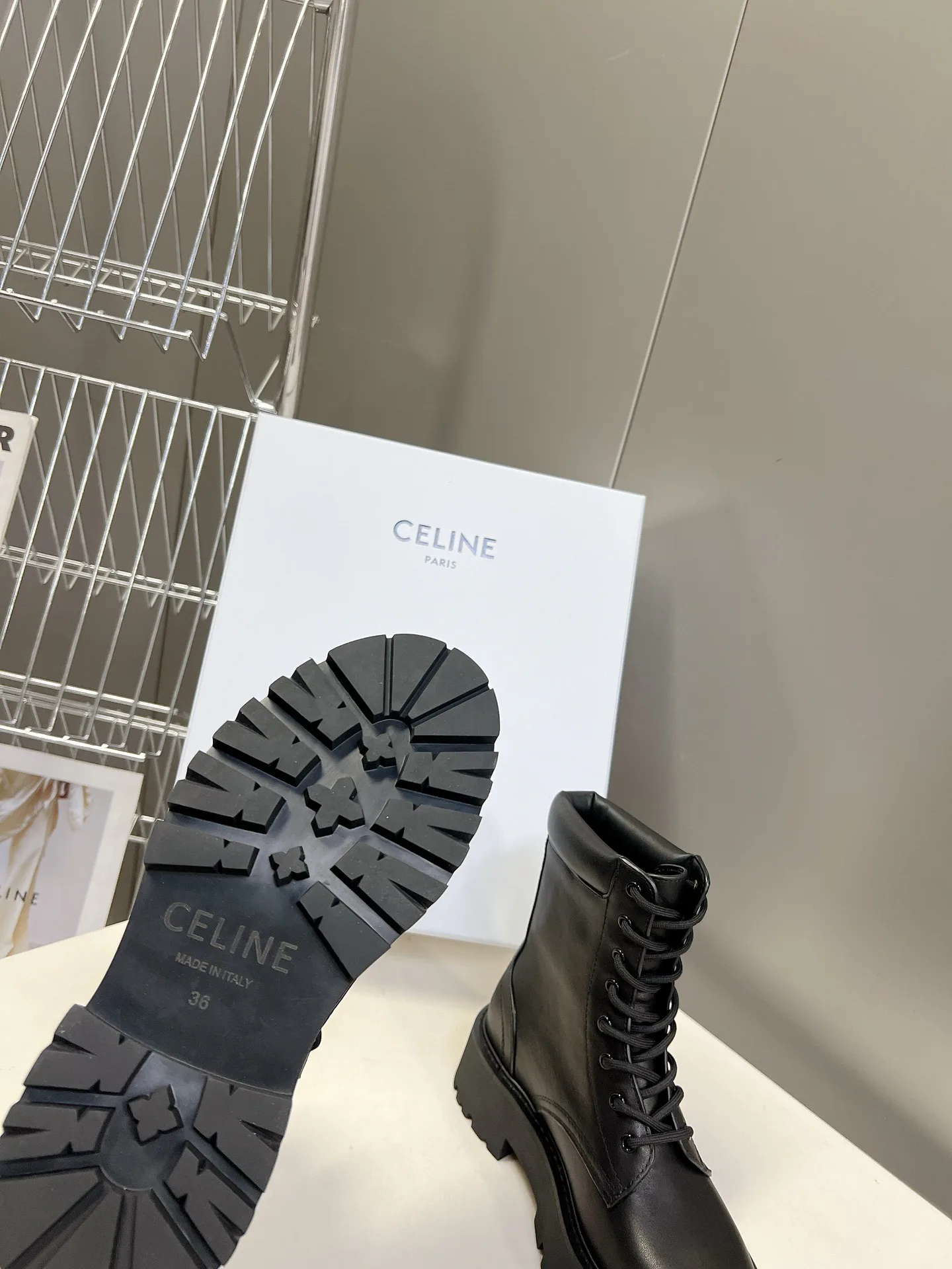 Women's Ankle Boots CELINE 18005914