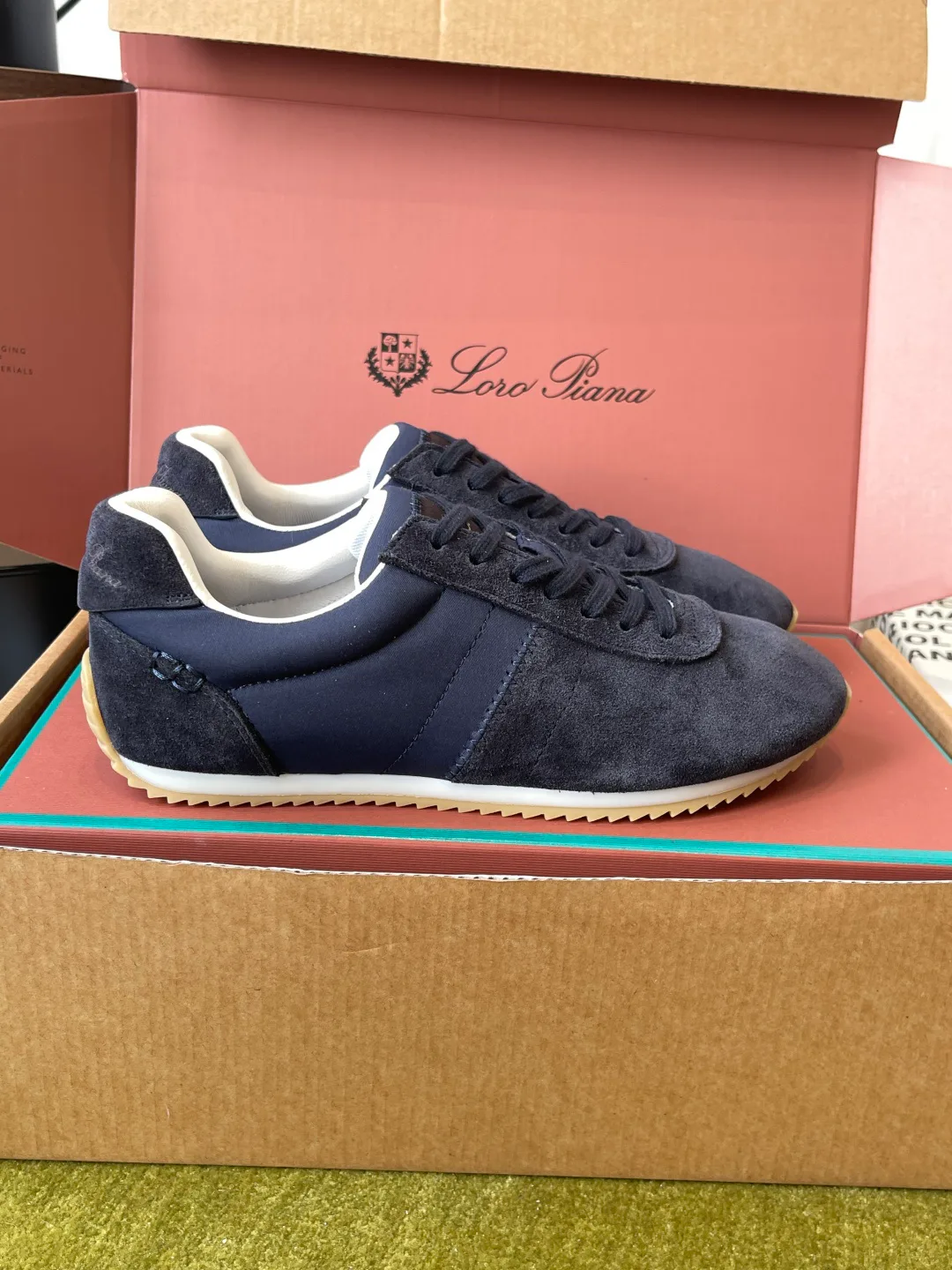 Women's Sneakers LORO PIANA 17424587