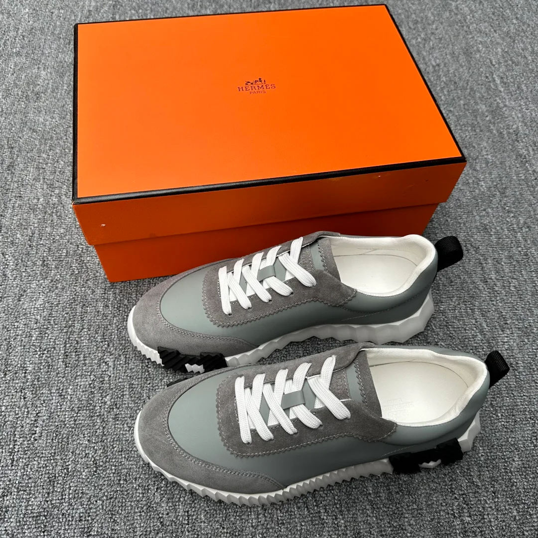 Women's Sneakers HERMES 18076174
