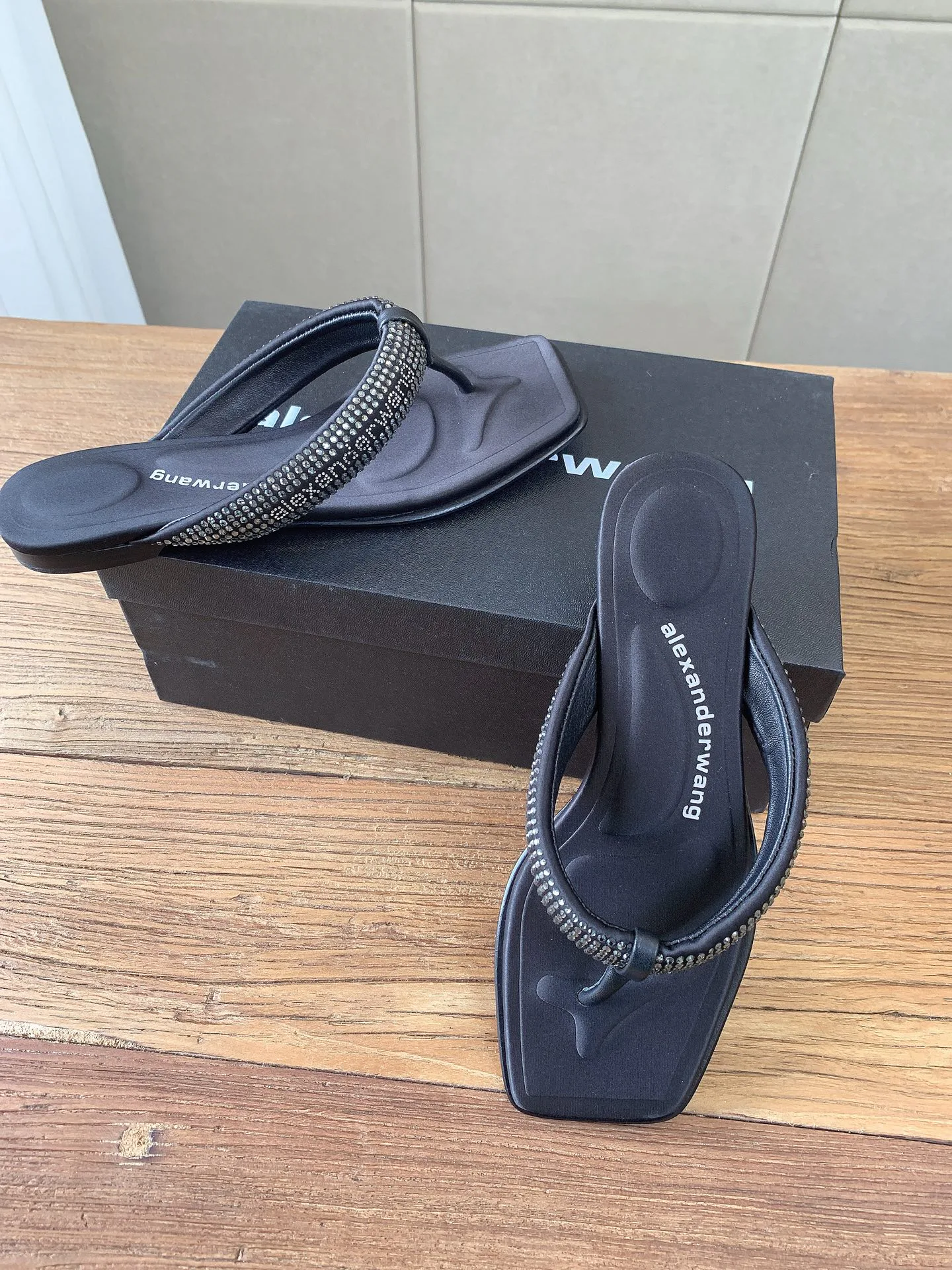 Women's Flip-Flops ALEXANDER WANG 17963254