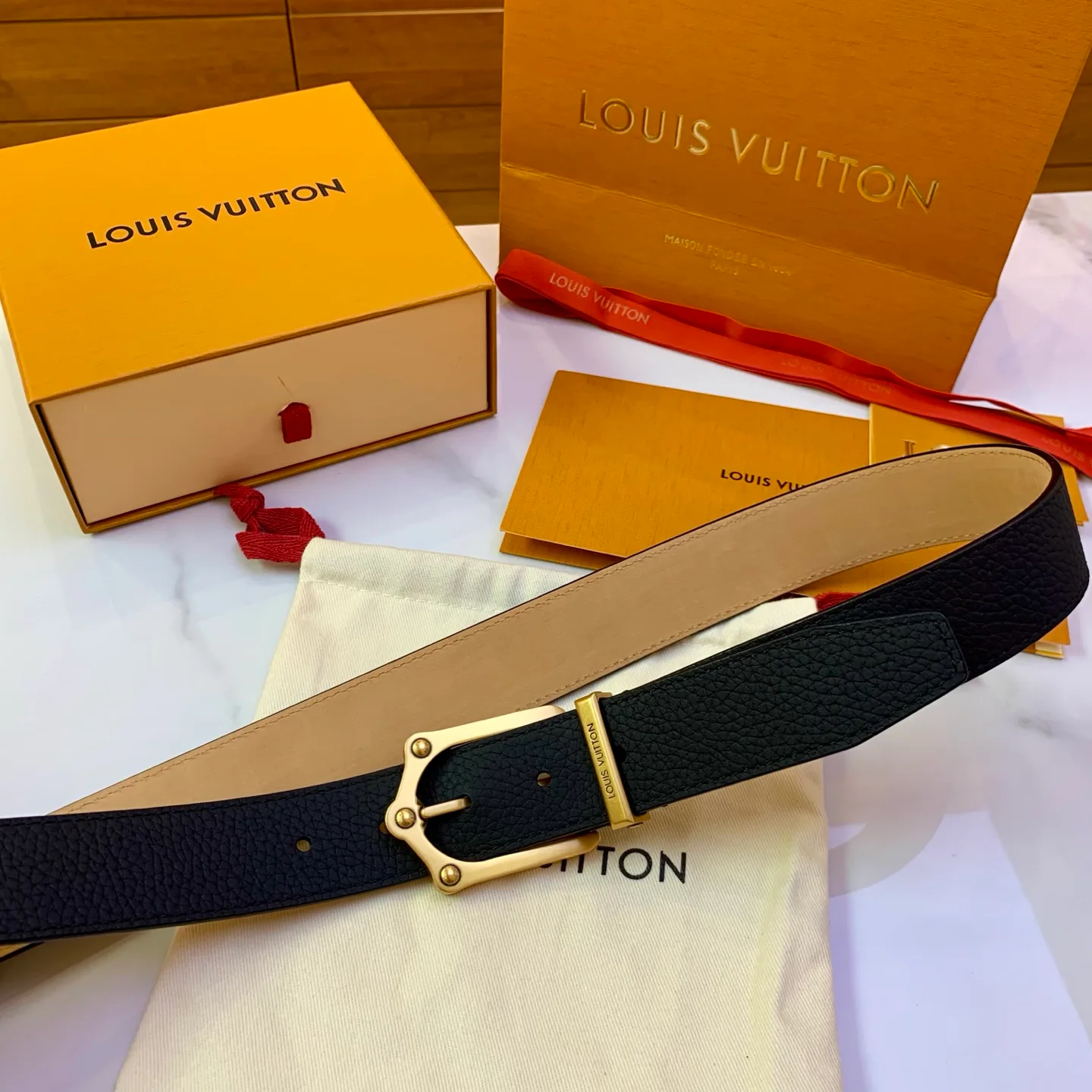 Belts LOUIS VUITTON 17638916