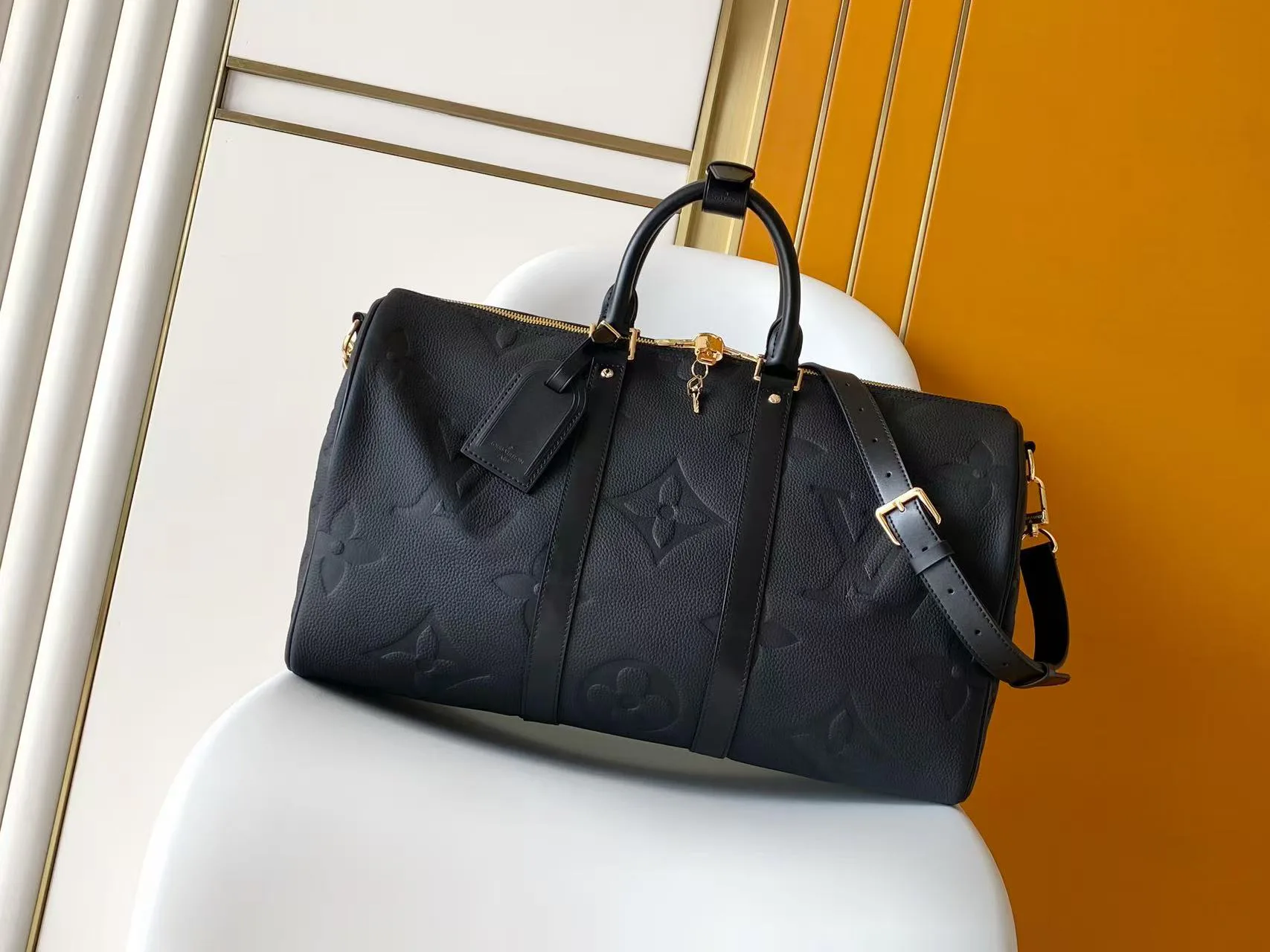 Women's Travel Bags LOUIS VUITTON 17483345