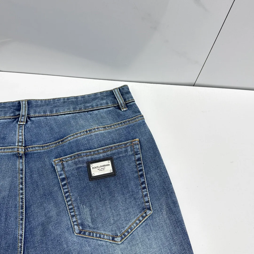 Men's Jeans DOLCE & GABBANA 18246832