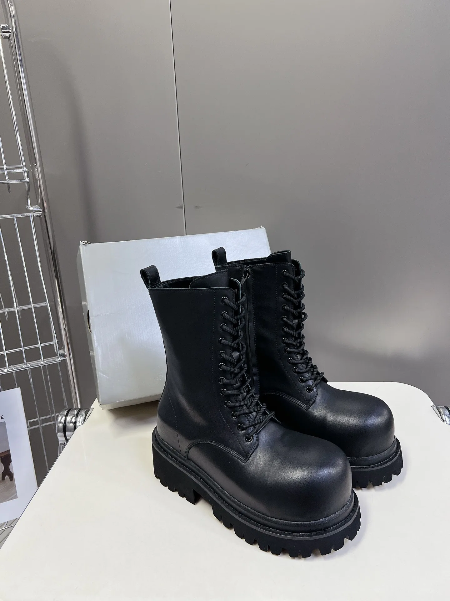 Women's Ankle Boots BALENCIAGA 17449297