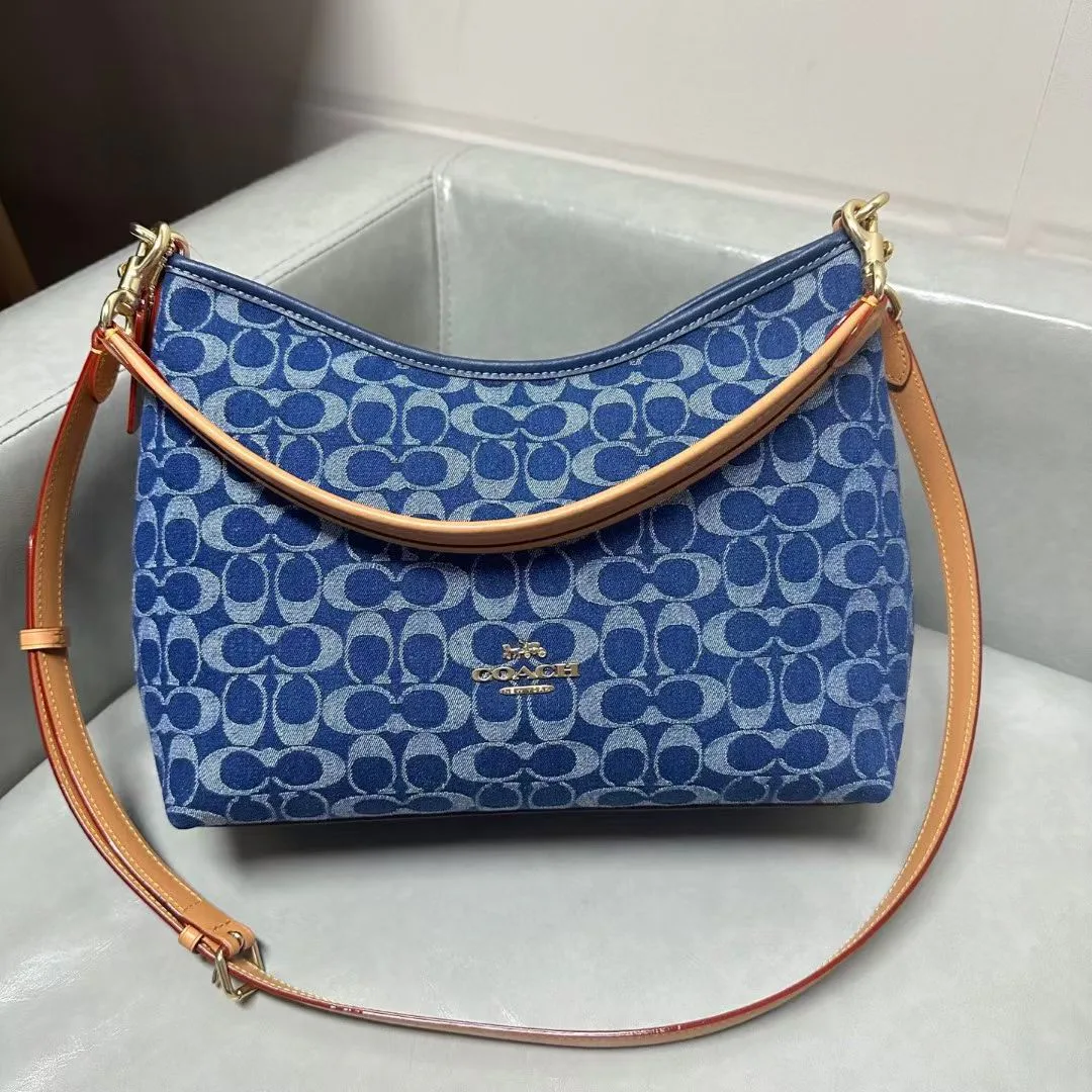 Women's Classic Handbags COACH 17961071