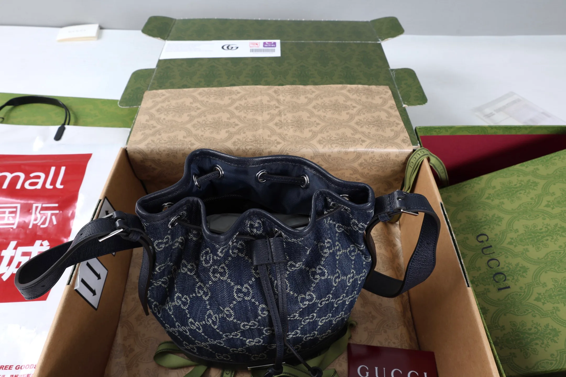 Women's Classic Handbags GUCCI 18065460