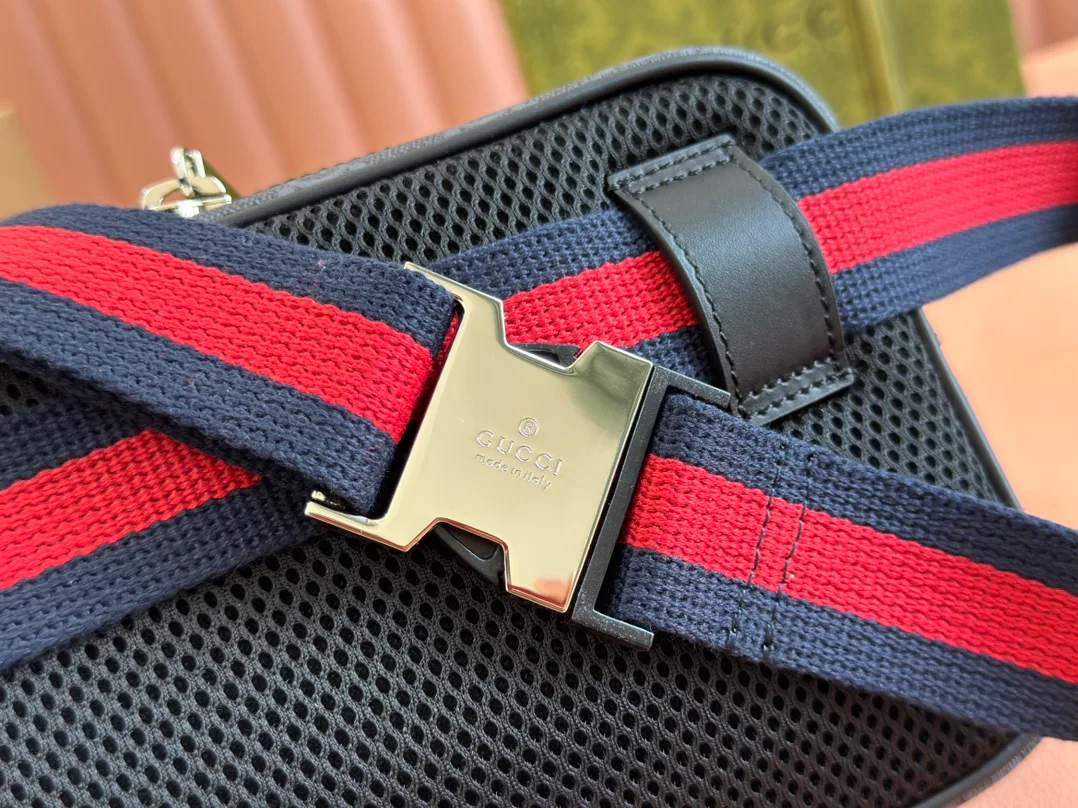 Women's Belt Bags GUCCI 17947638