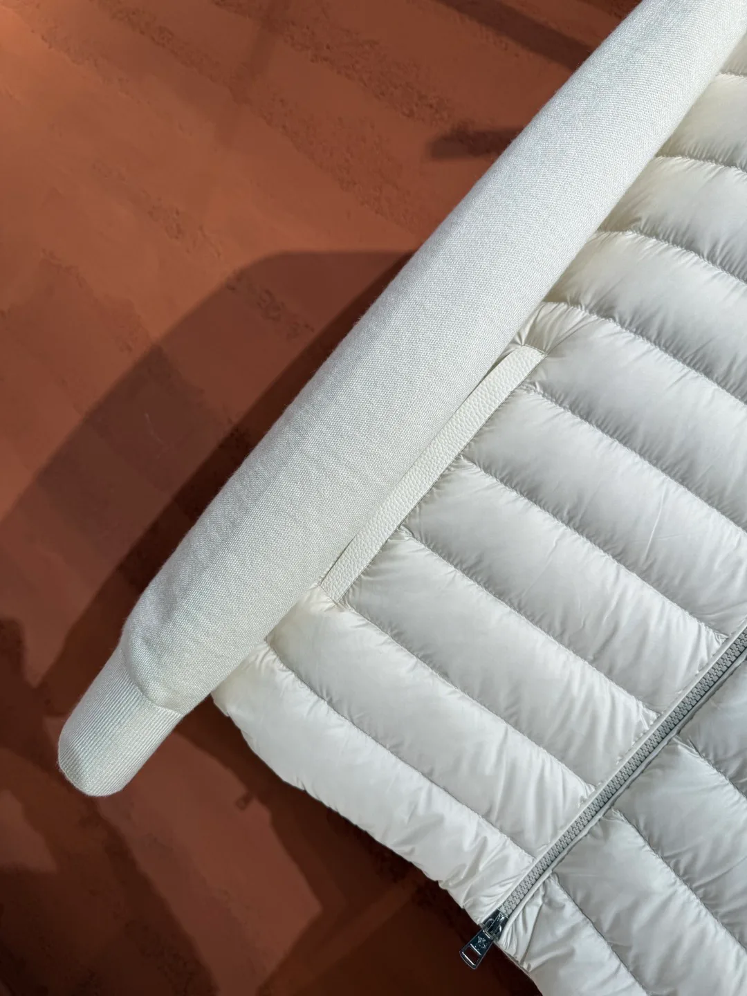 Women's Jackets And Down Jackets MONCLER 18436264