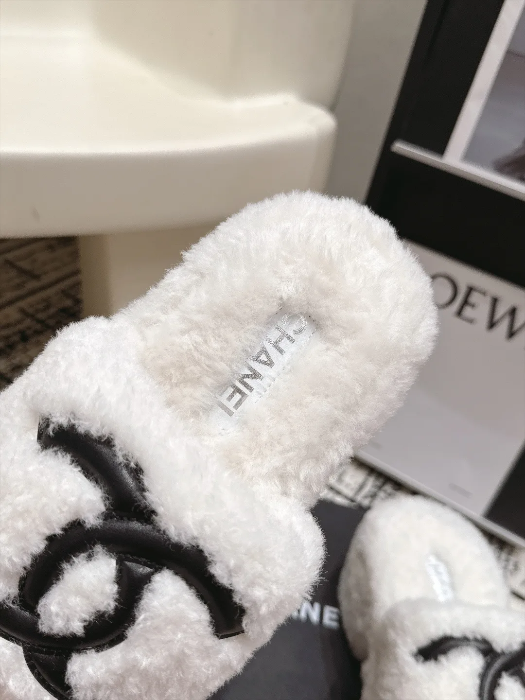 Women's Slippers CHANEL 18054519