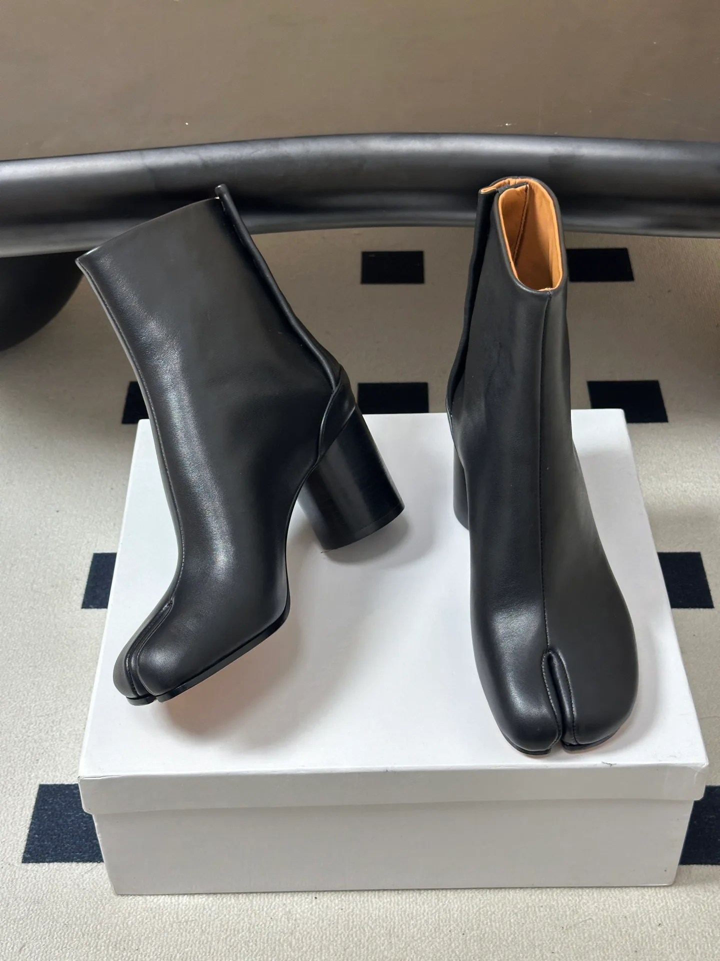 Women's Booties MAISON MARGIELA 17888709