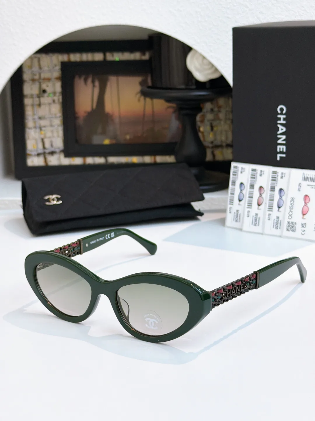 Glasses CHANEL 17815140