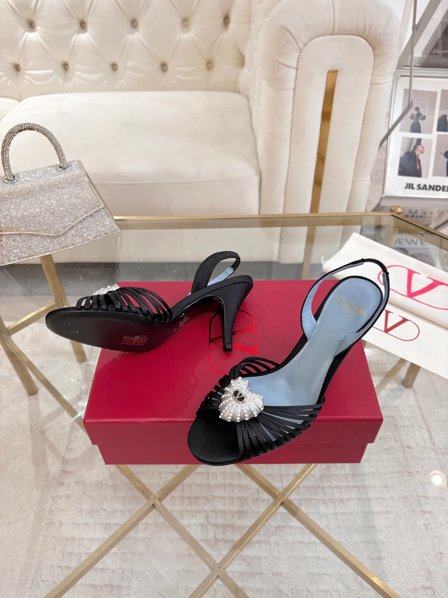Women's Open-Toe Sandals VALENTINO 18135285