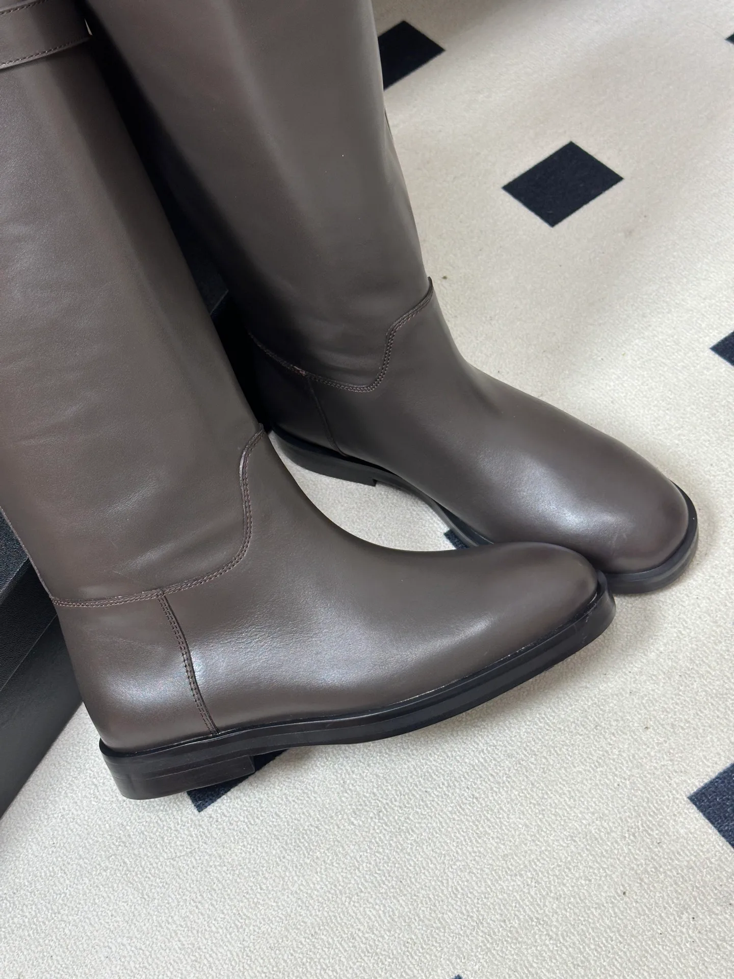 Women's Boots CHANEL 18049461