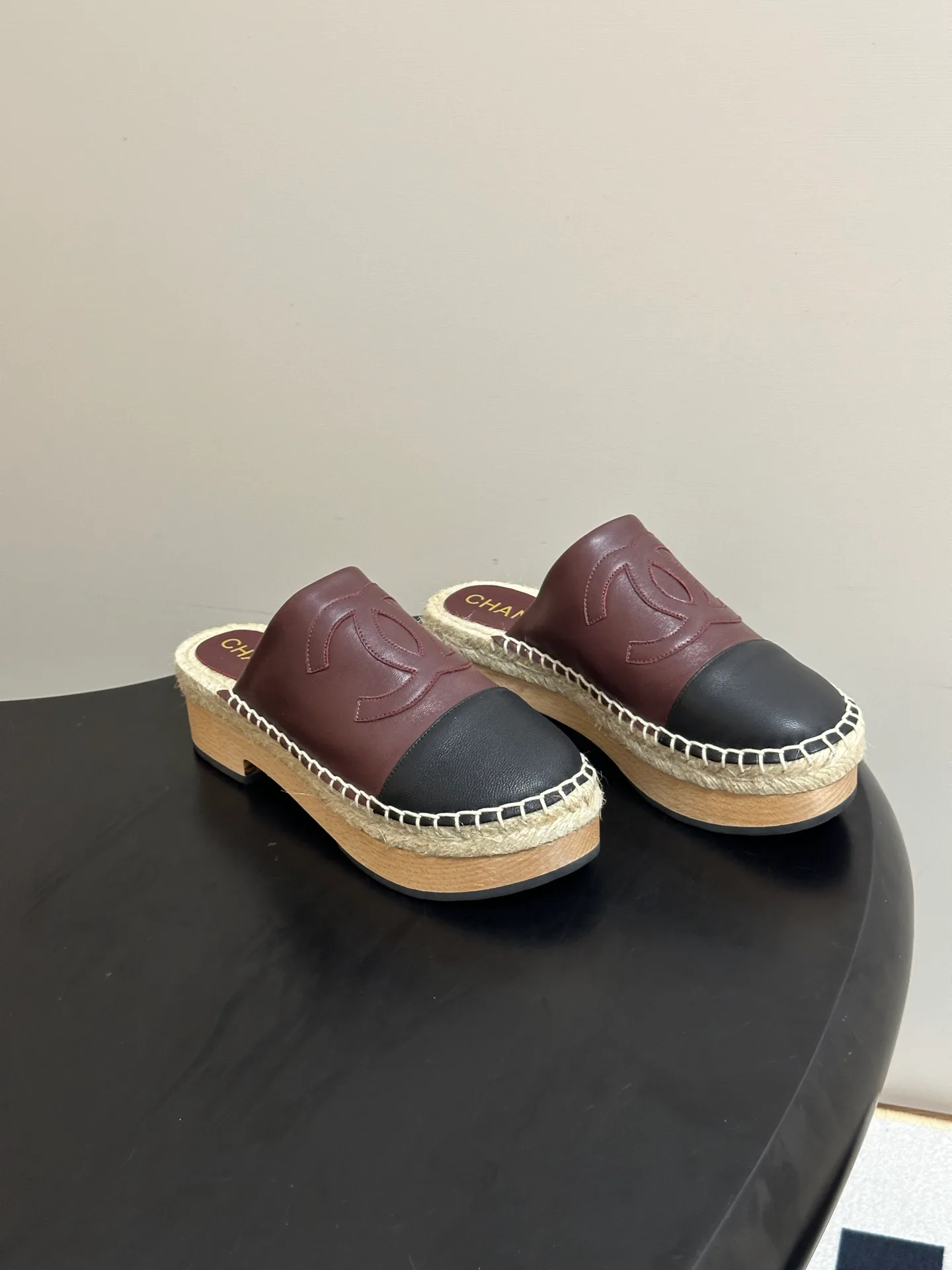 Women's Mules And Clogs CHANEL 18262071