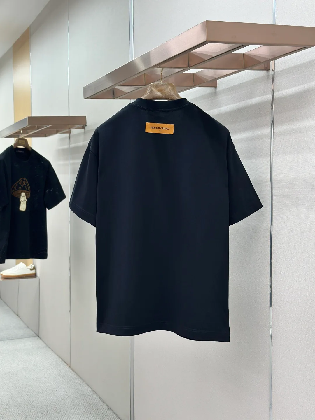 Men's T-Shirts LOUIS VUITTON 18191110