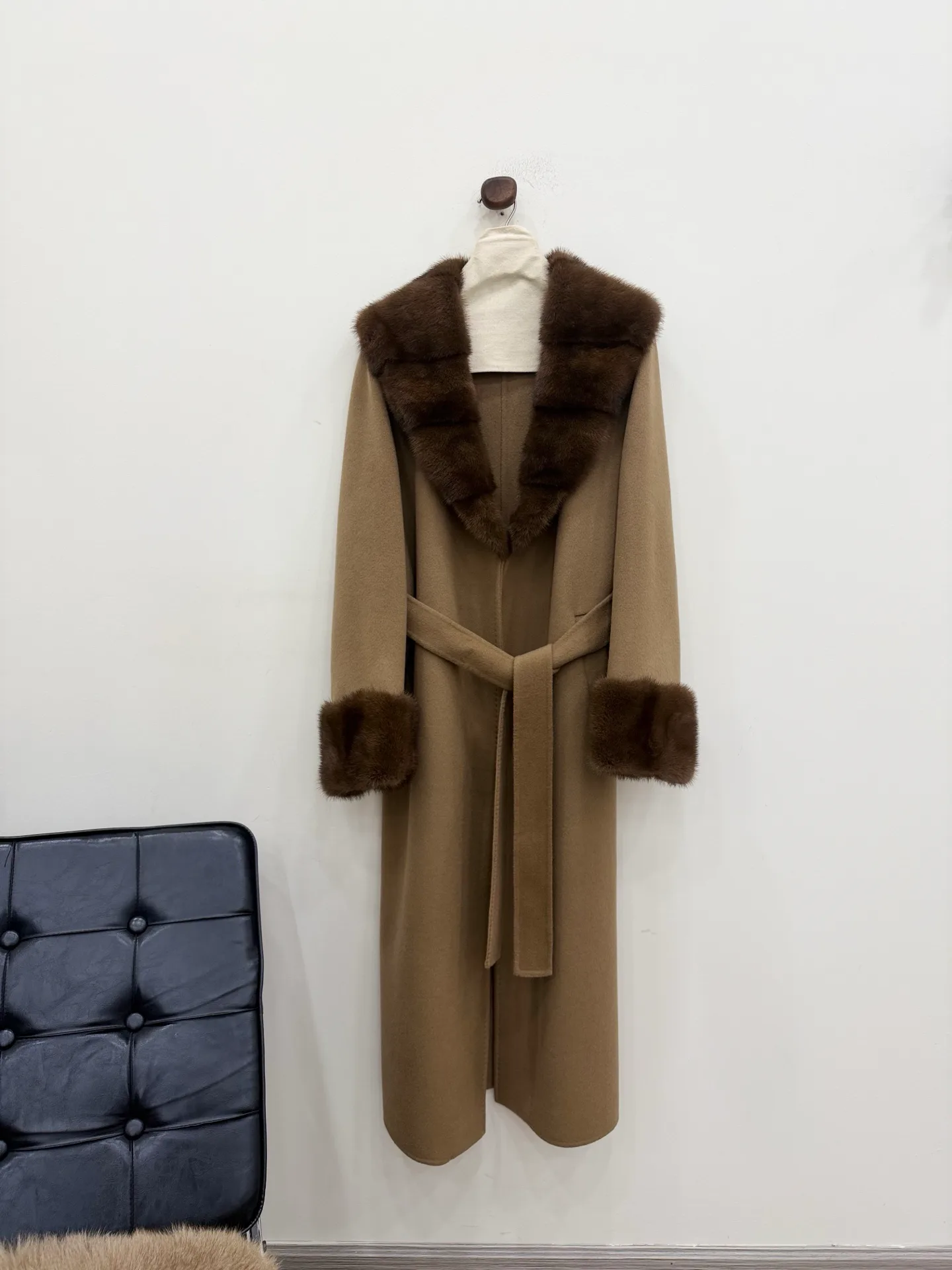 Women's Coats LORO PIANA 18326258