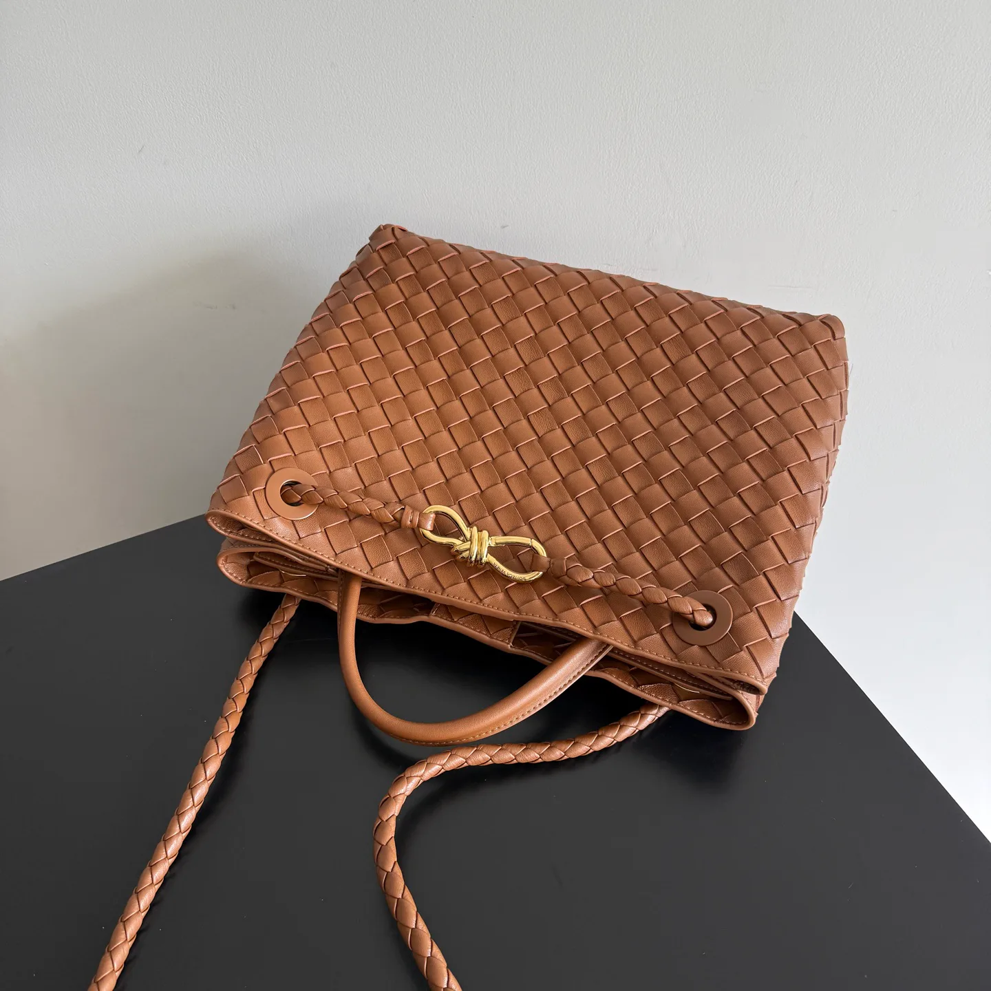Women's Classic Handbags BOTTEGA VENETA 18367473