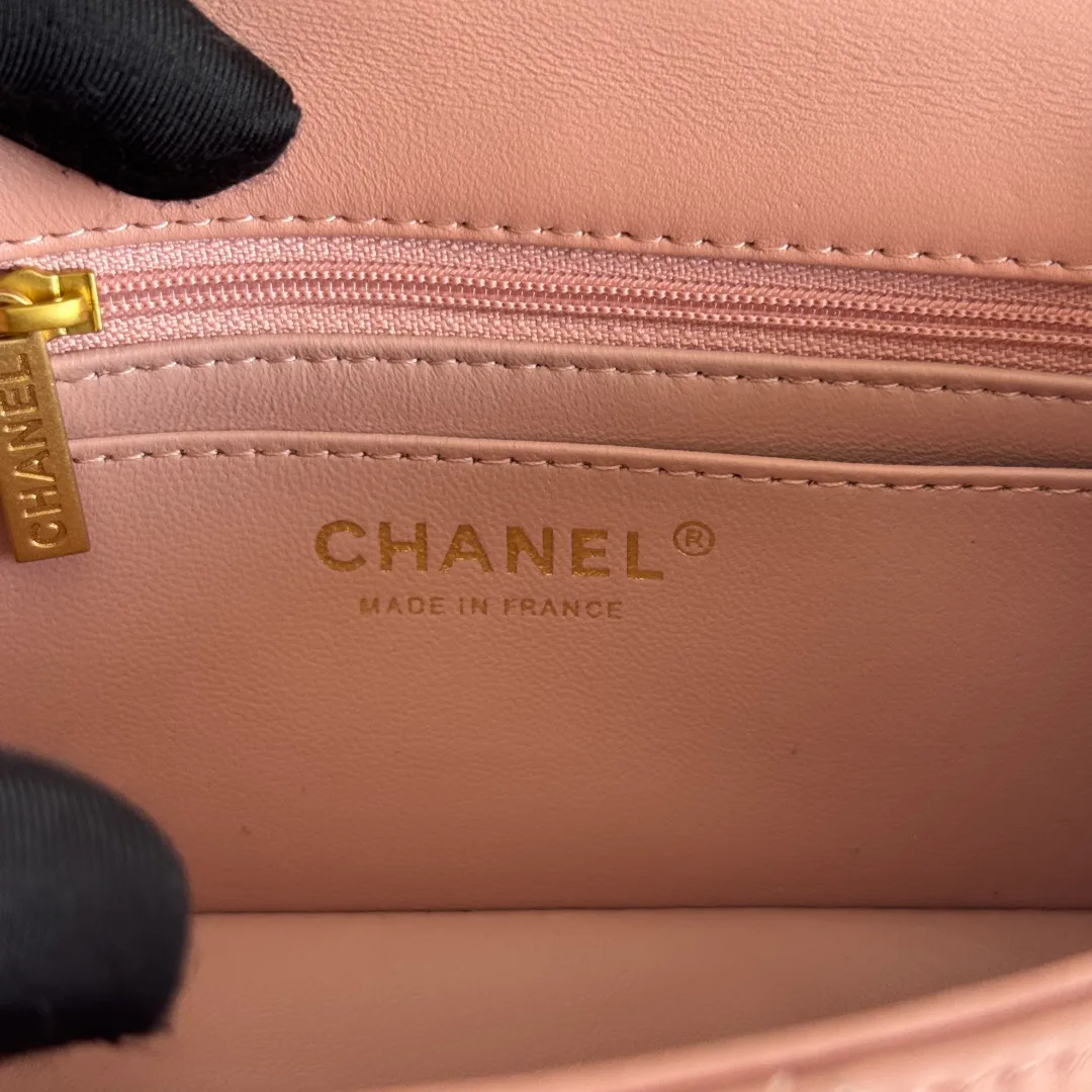 Women's Classic Handbags CHANEL 17827588