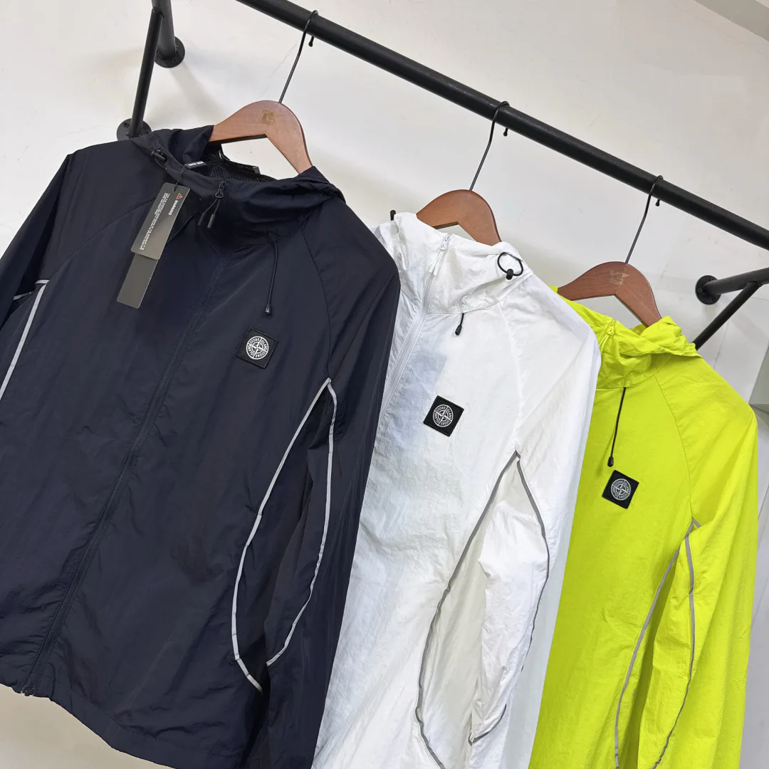Men's Jackets And Down Jackets STONE ISLAND 17286069