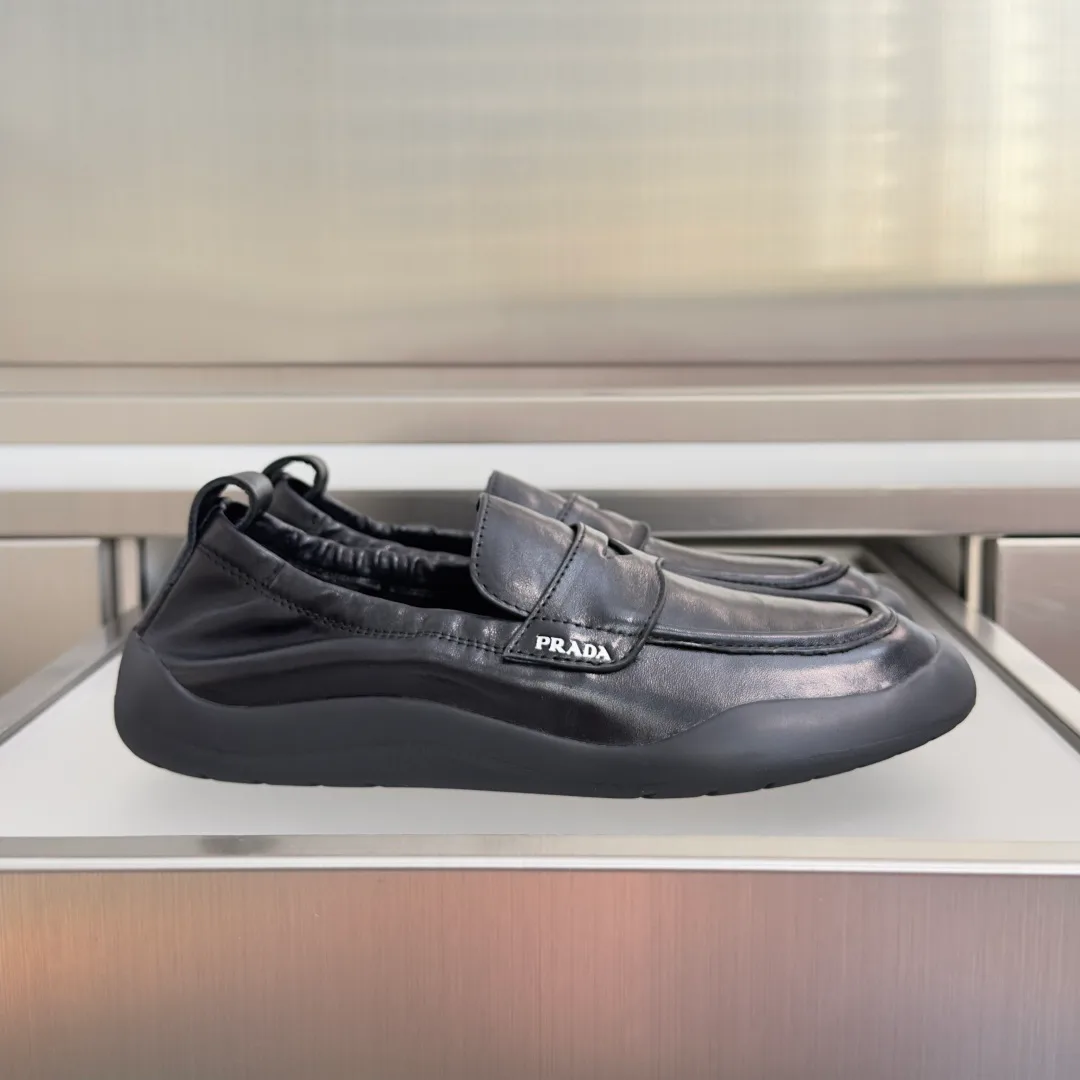 Women's Loafers And Moccasins PRADA 18505126