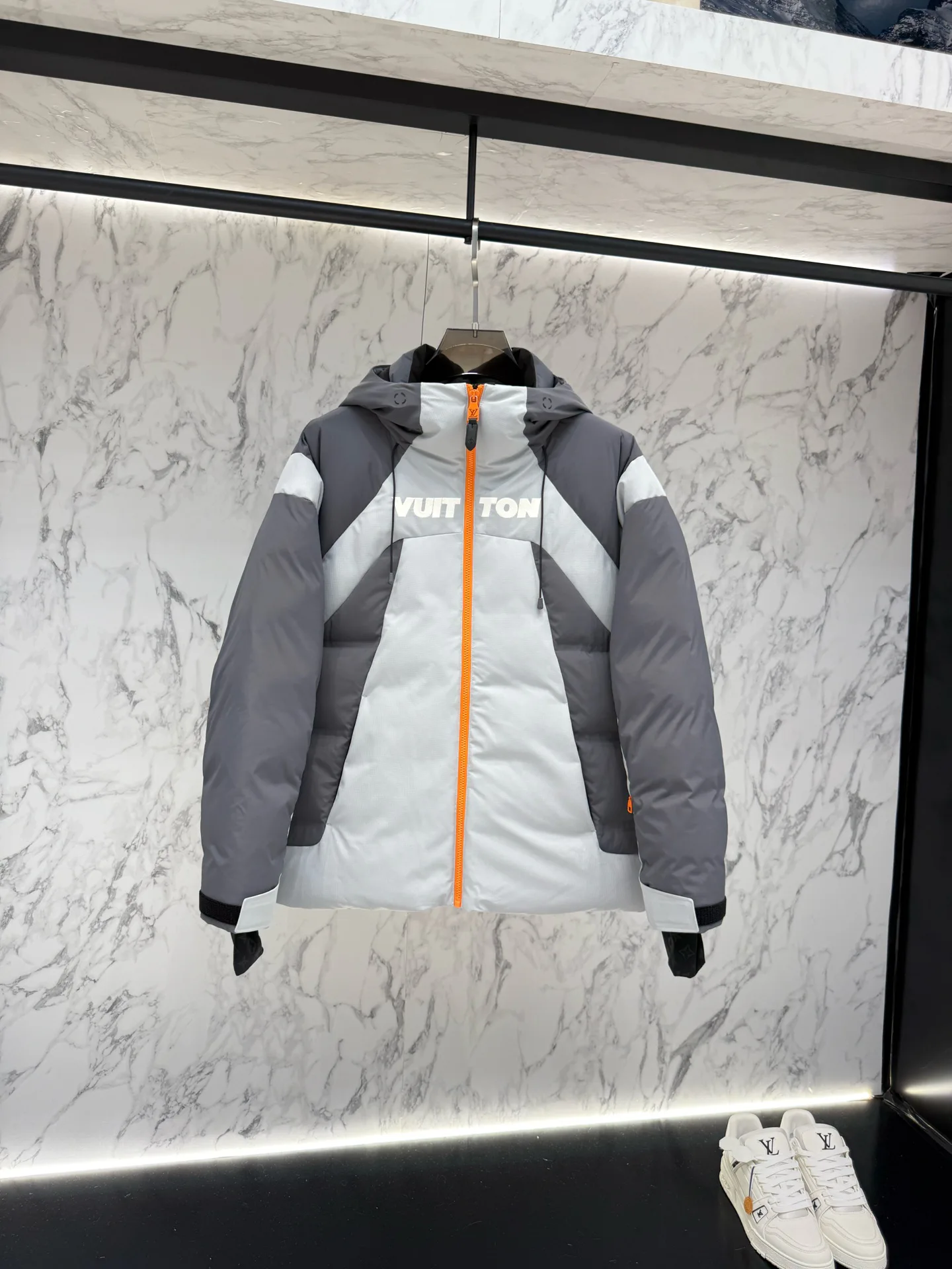 Men's Jackets And Down Jackets LOUIS VUITTON 17974312