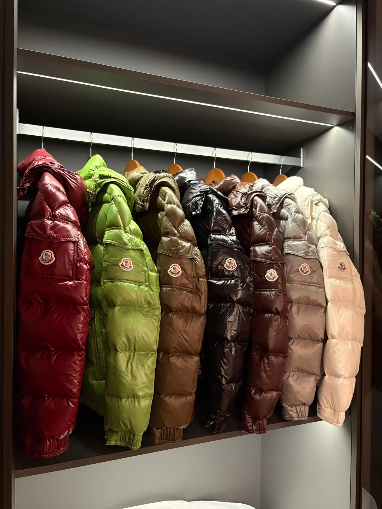 Men's Jackets And Down Jackets MONCLER 18030061