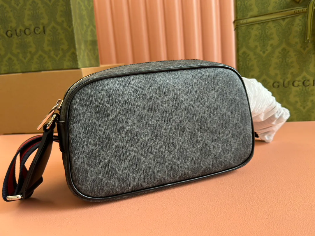 Women's Shoulder Bags GUCCI 17947635