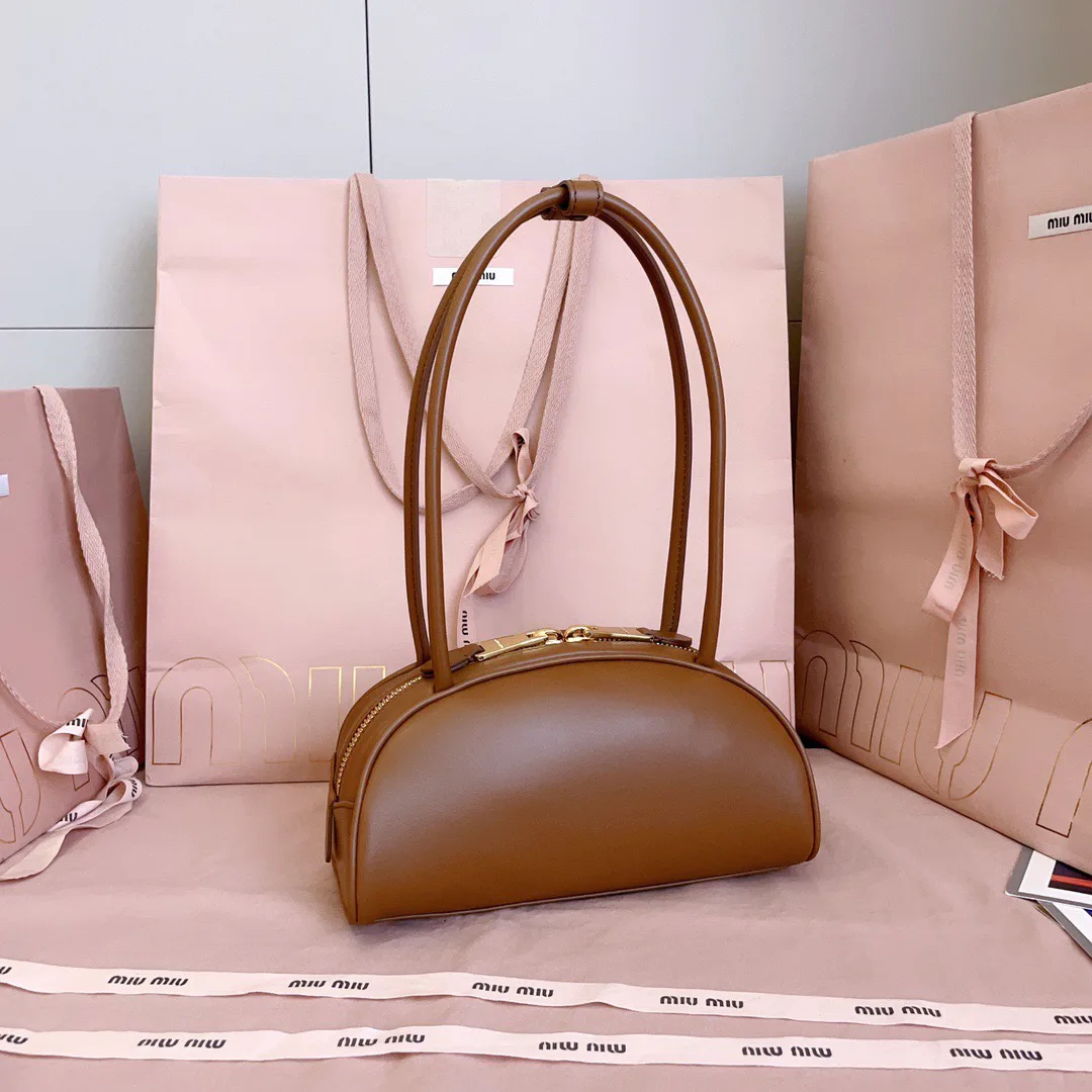 Классические Сумки Женские Miu Miu 18598421