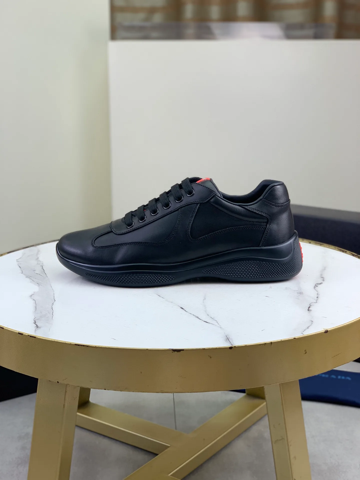 Men's Sneakers PRADA 18365161