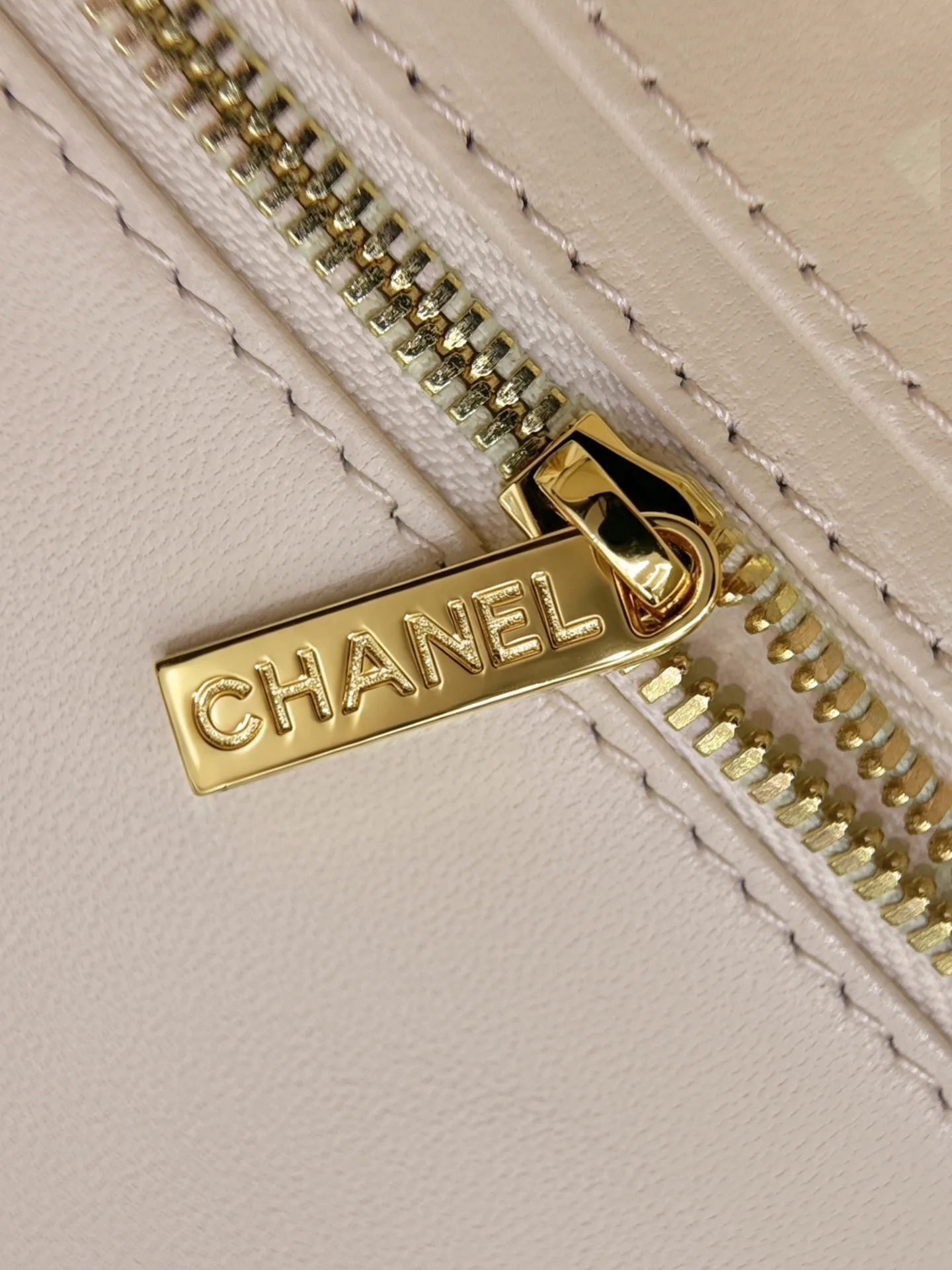 Women's Clutches CHANEL 18147901