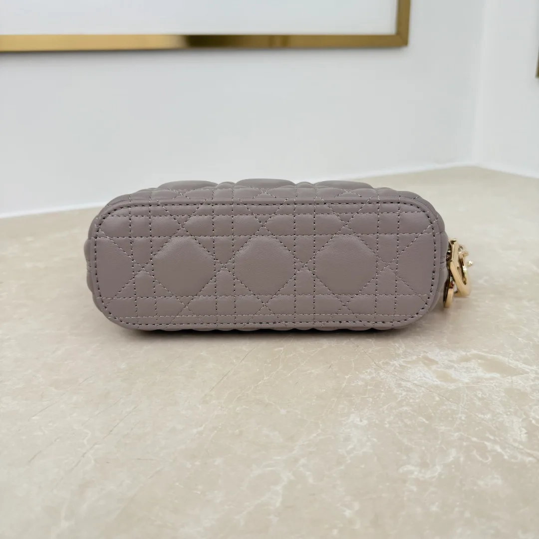 Women's Classic Handbags CHRISTIAN DIOR 18116264