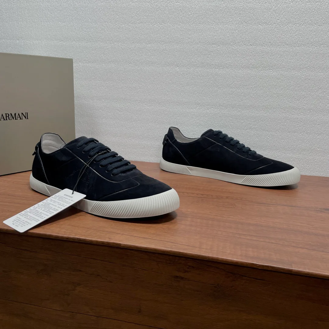 Men's Sneakers ARMANI 18099905