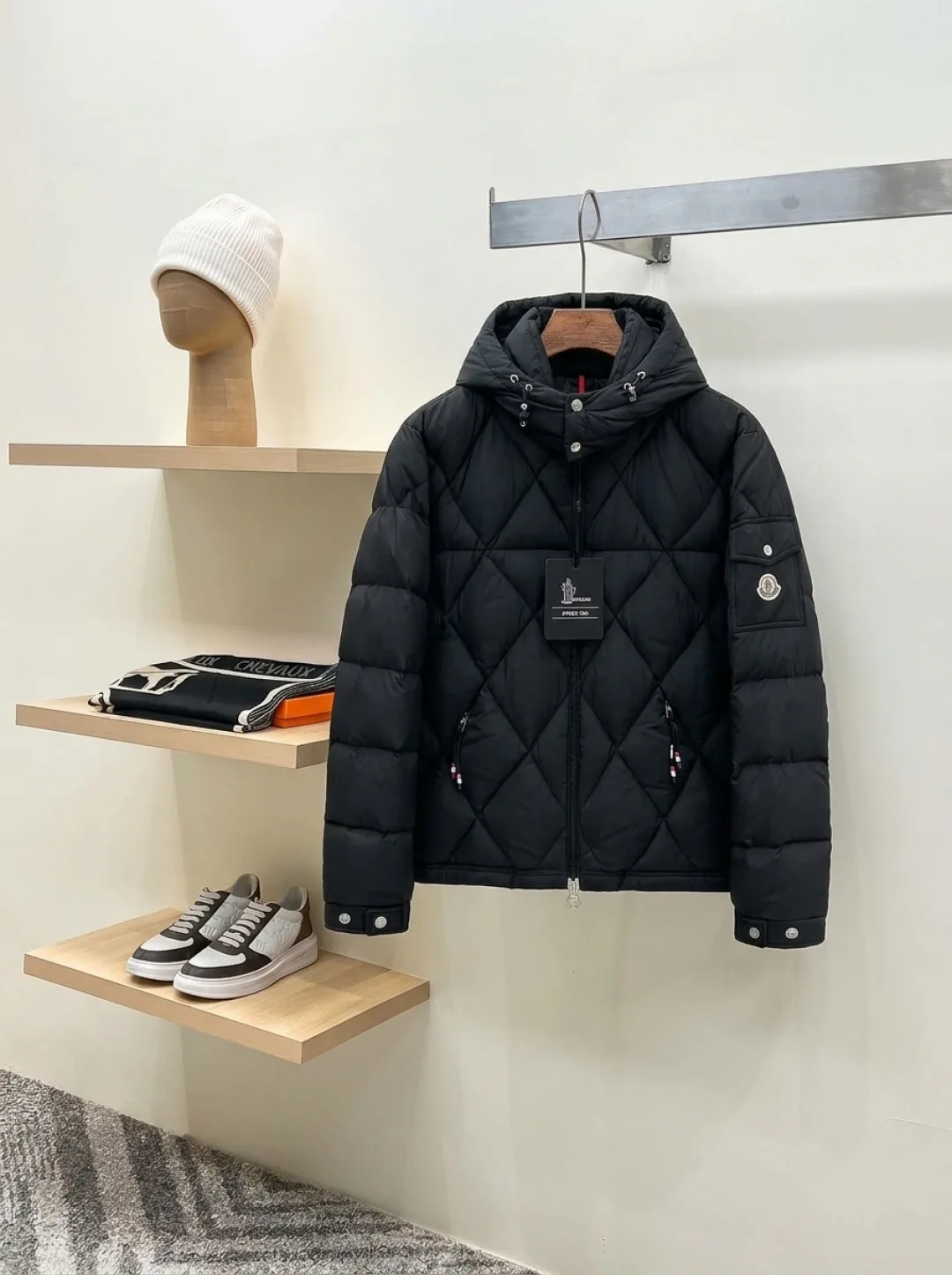 Куртки И Пуховики Мужские Moncler 18596619