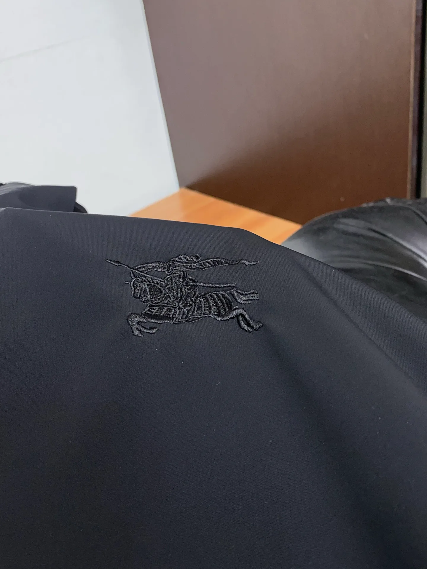 Men's Jackets And Down Jackets BURBERRY 17727982