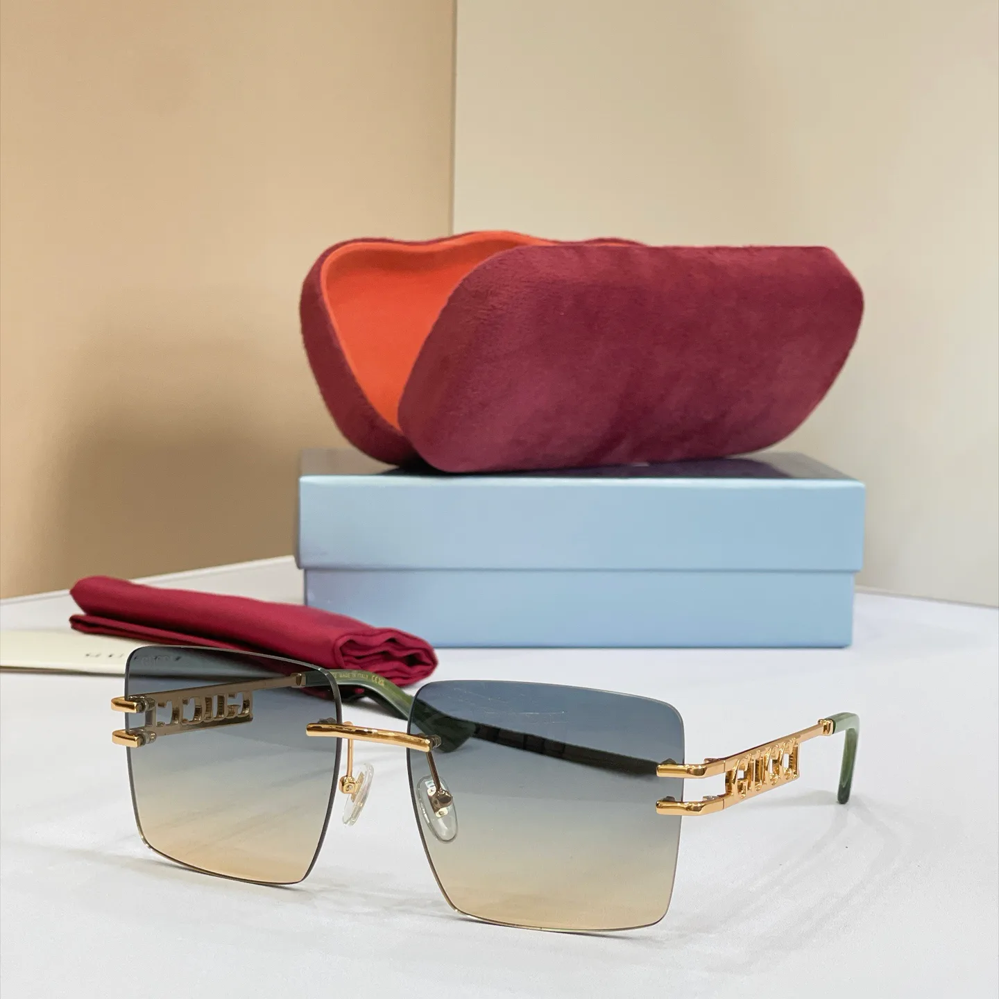 Glasses GUCCI 17816172