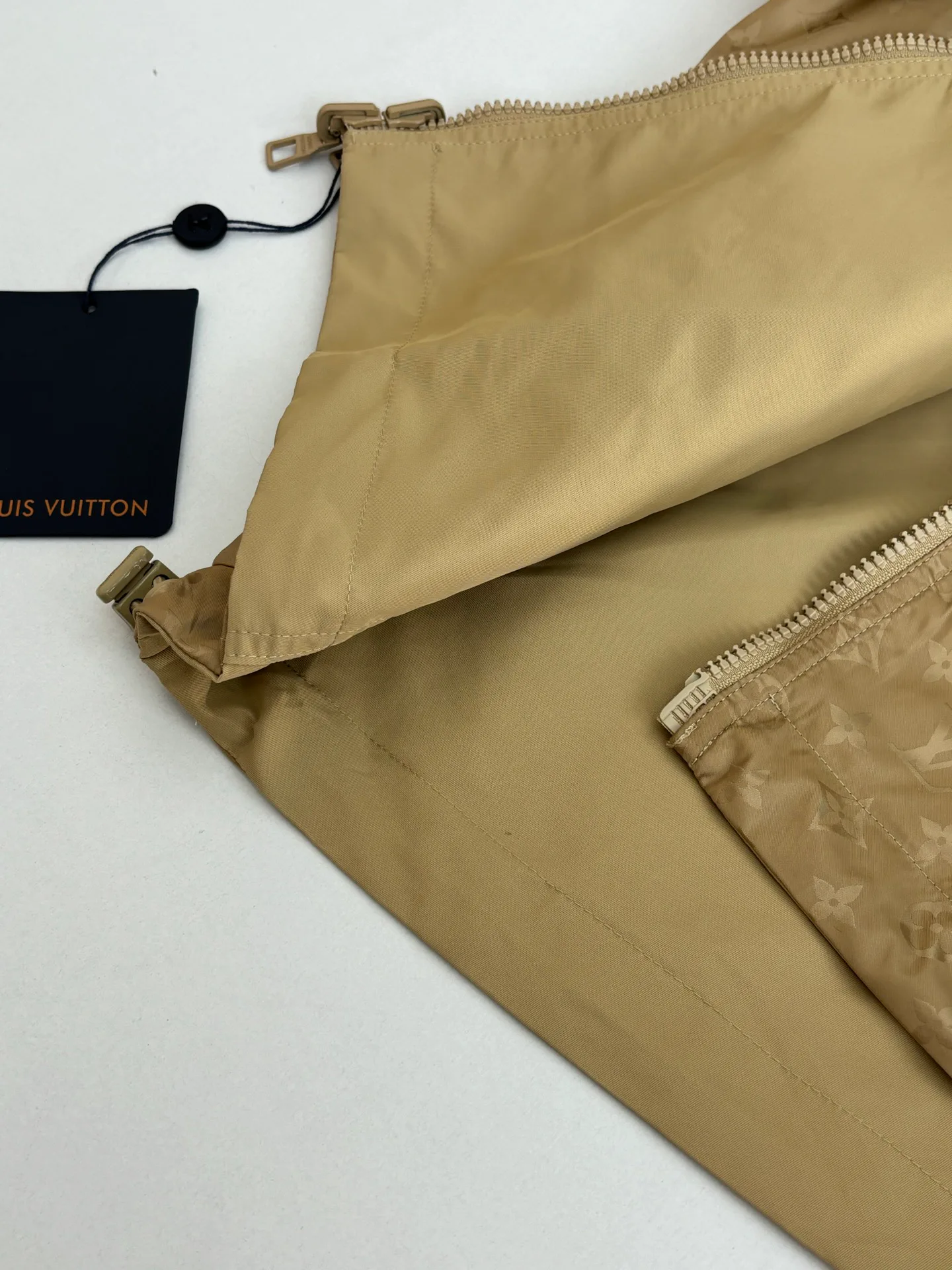 Men's Jackets And Down Jackets LOUIS VUITTON 18179354