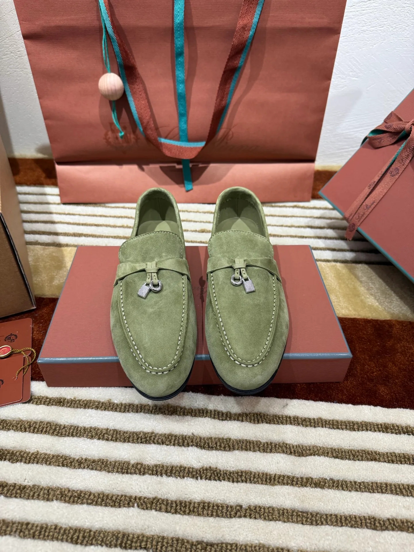 Women's Loafers And Moccasins LORO PIANA 18143196