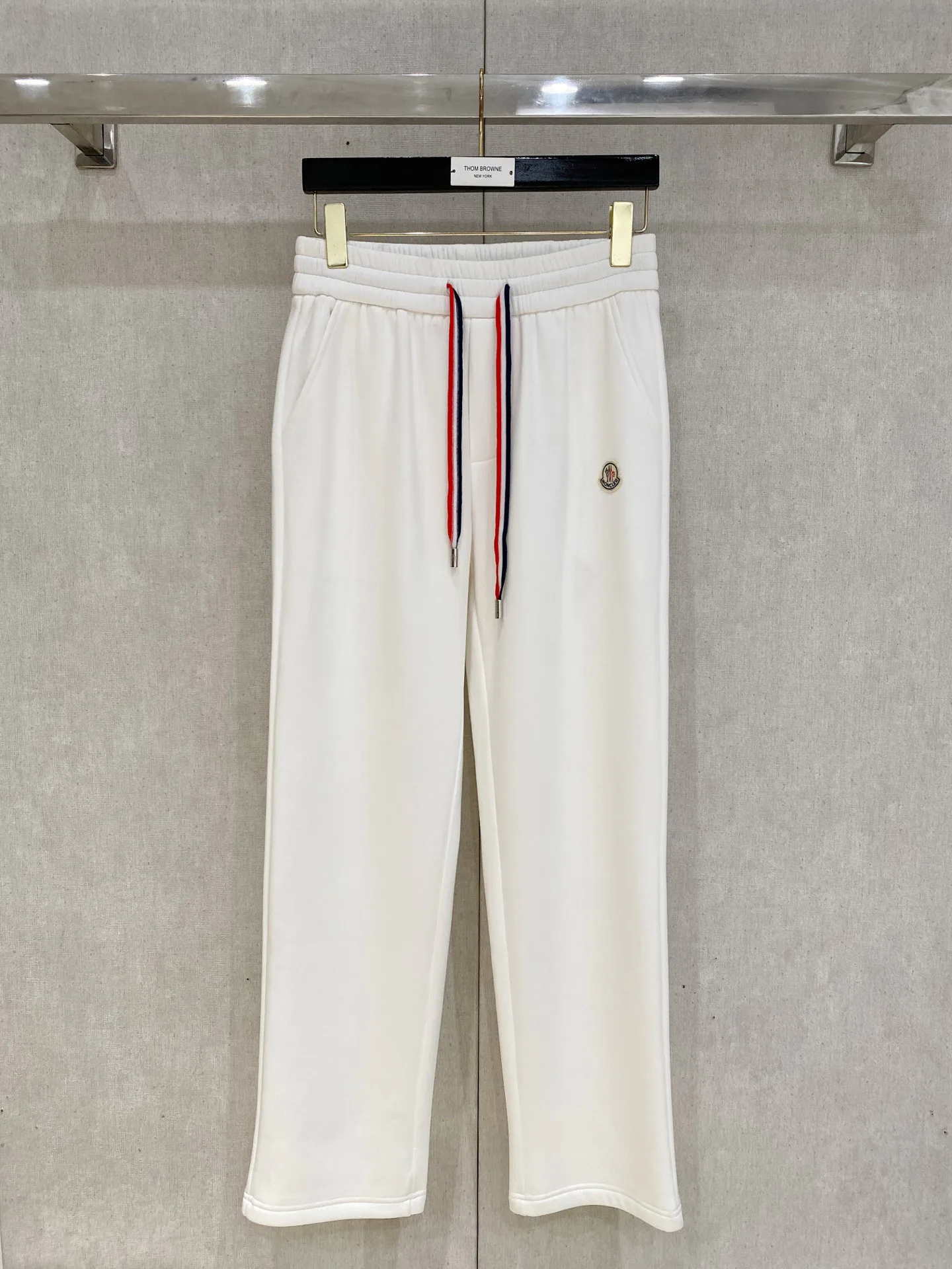 Men's Trousers MONCLER 18246761