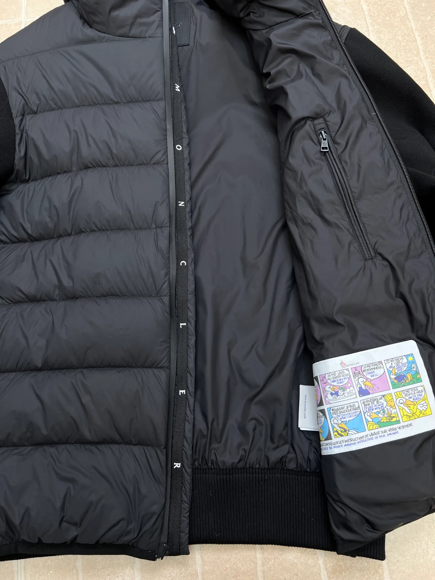 Men's Jackets And Down Jackets MONCLER 18171052